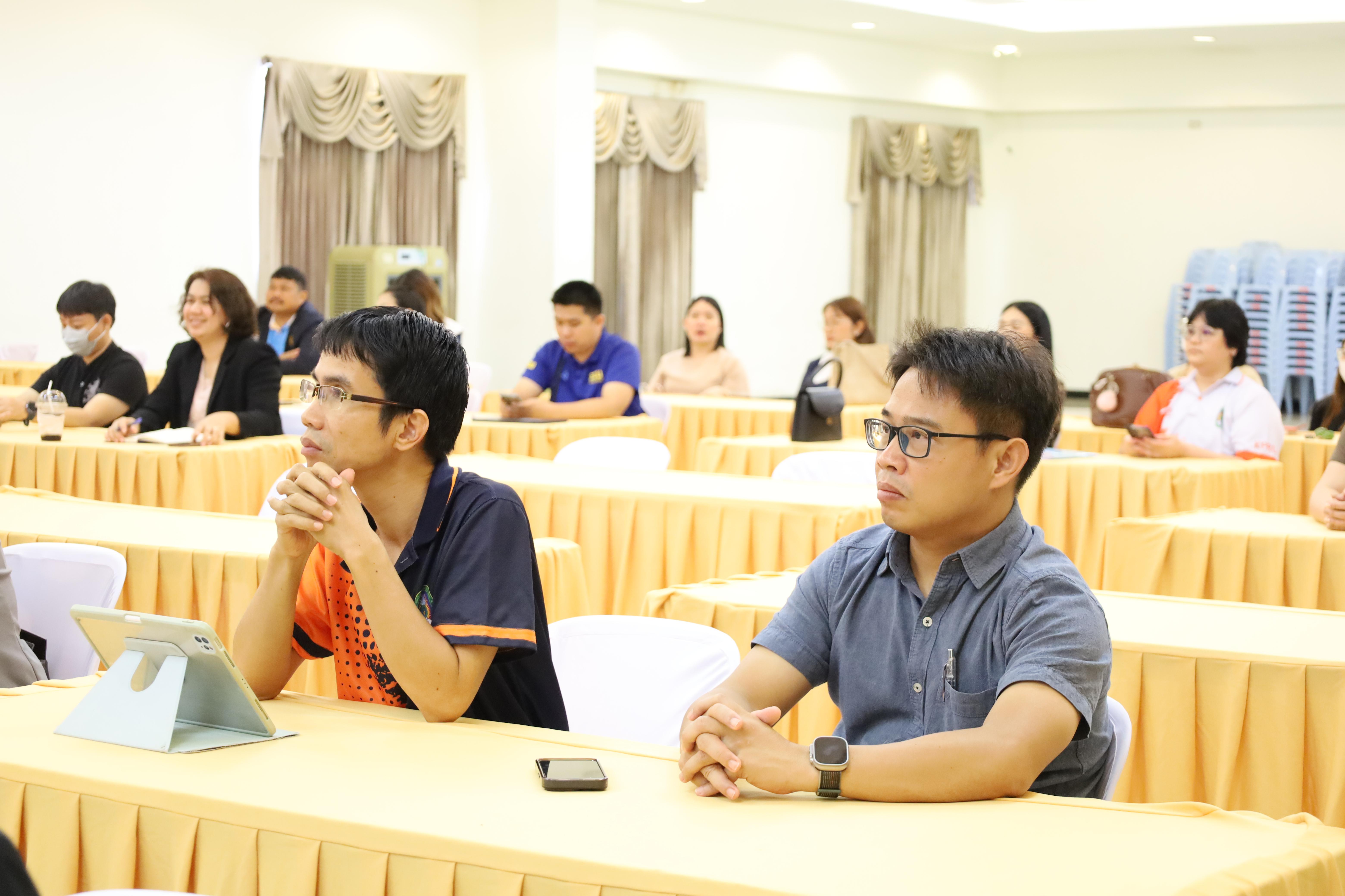 62. การประชุมผู้บริหารมหาวิทยาลัยพบบุคลากรคณะครุศาสตร์