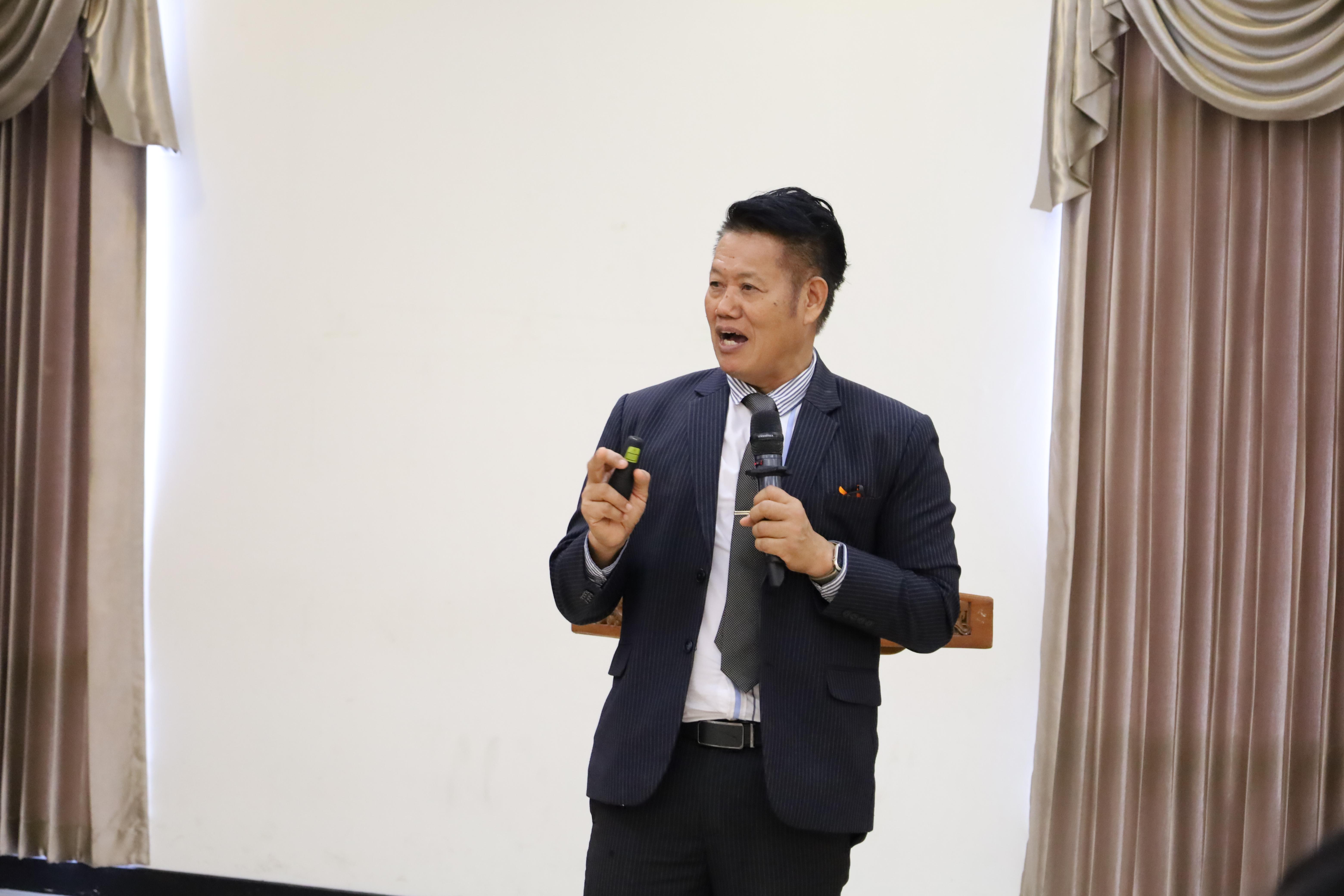 84. การประชุมผู้บริหารมหาวิทยาลัยพบบุคลากรคณะครุศาสตร์