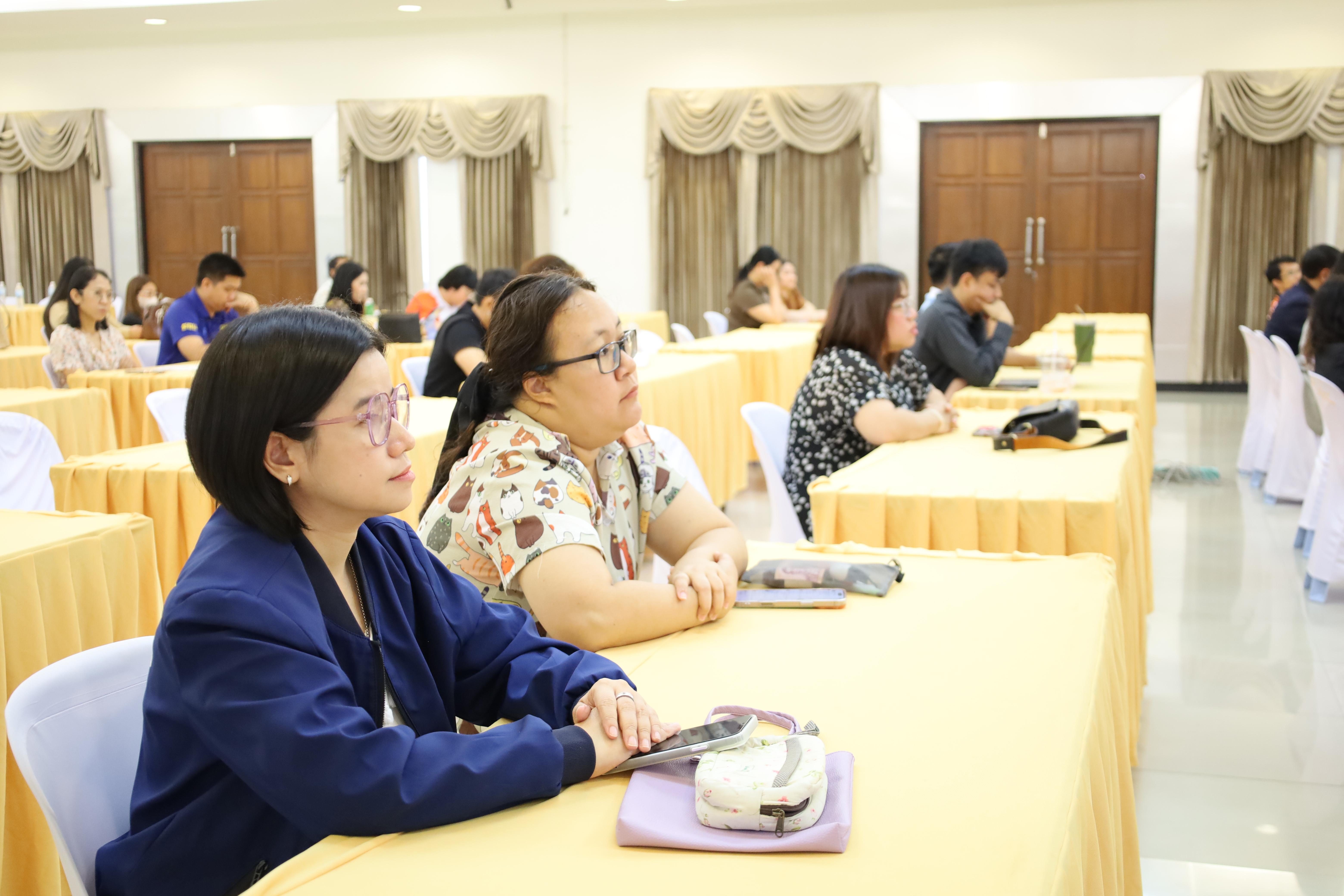87. การประชุมผู้บริหารมหาวิทยาลัยพบบุคลากรคณะครุศาสตร์