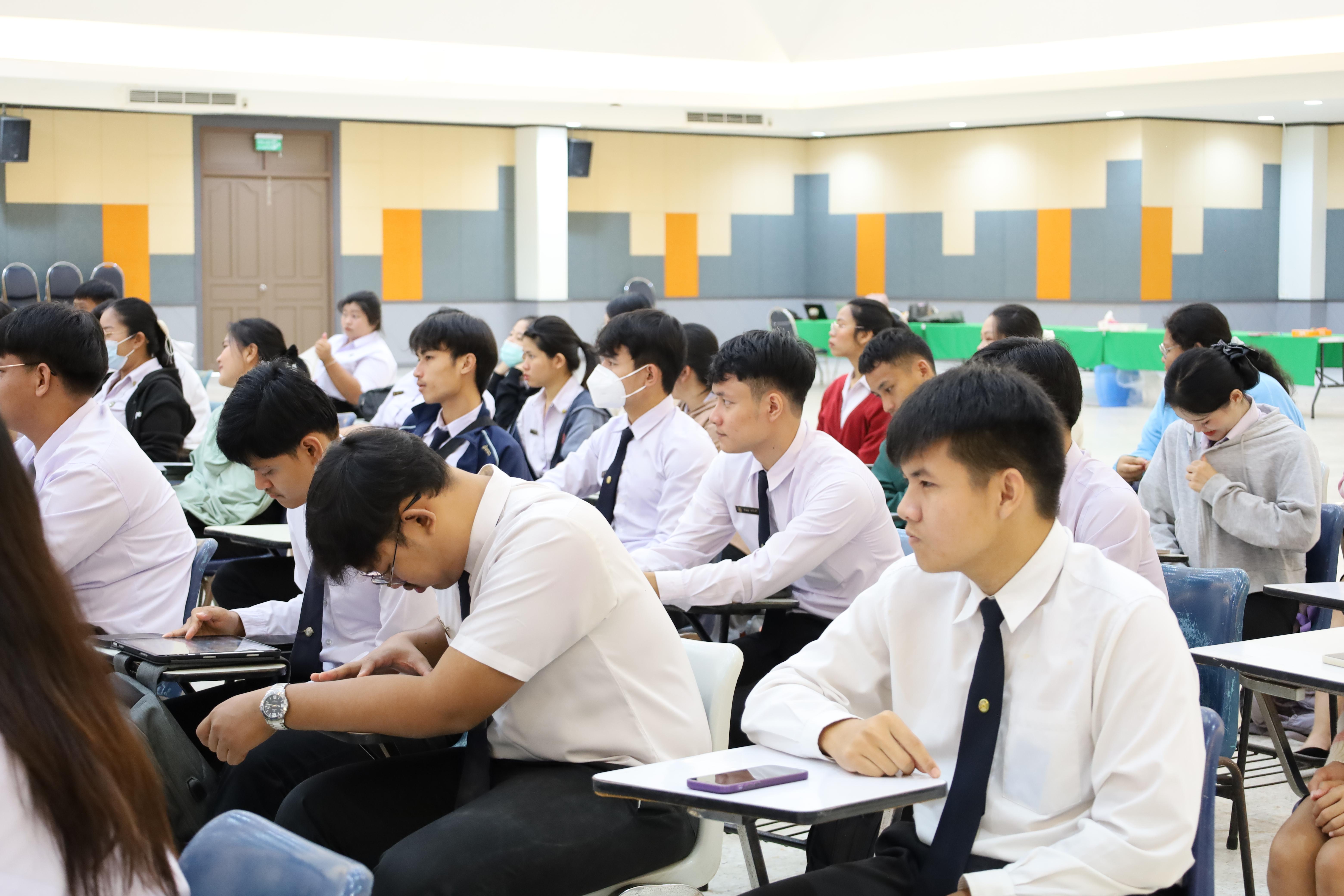 69. กิจกรรมปฐมนิเทศนักศึกษาก่อนออกฝึกประสบการณ์วิชาชีพครู 2