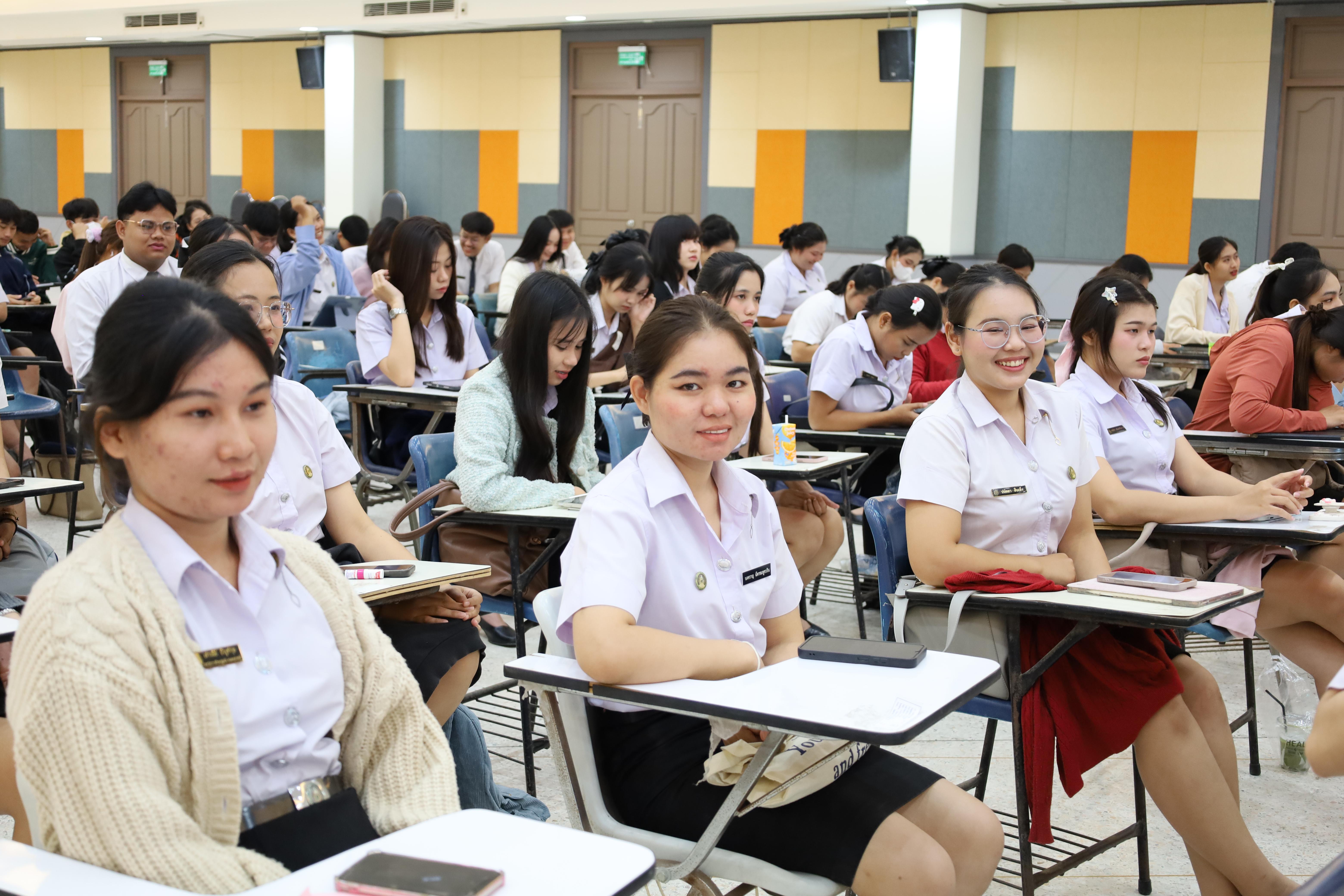 95. กิจกรรมปฐมนิเทศนักศึกษาก่อนออกฝึกประสบการณ์วิชาชีพครู 2