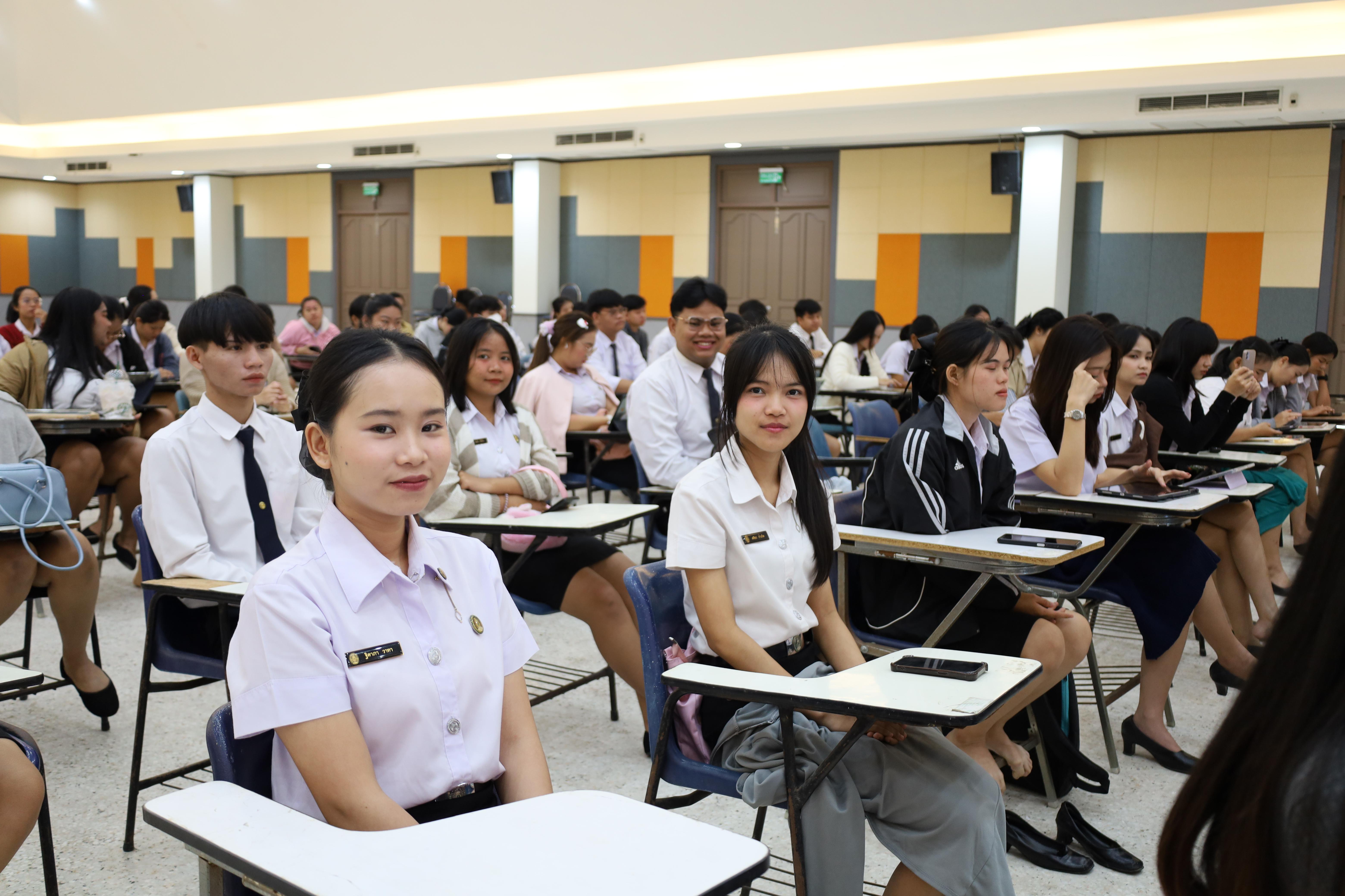 99. กิจกรรมปฐมนิเทศนักศึกษาก่อนออกฝึกประสบการณ์วิชาชีพครู 2