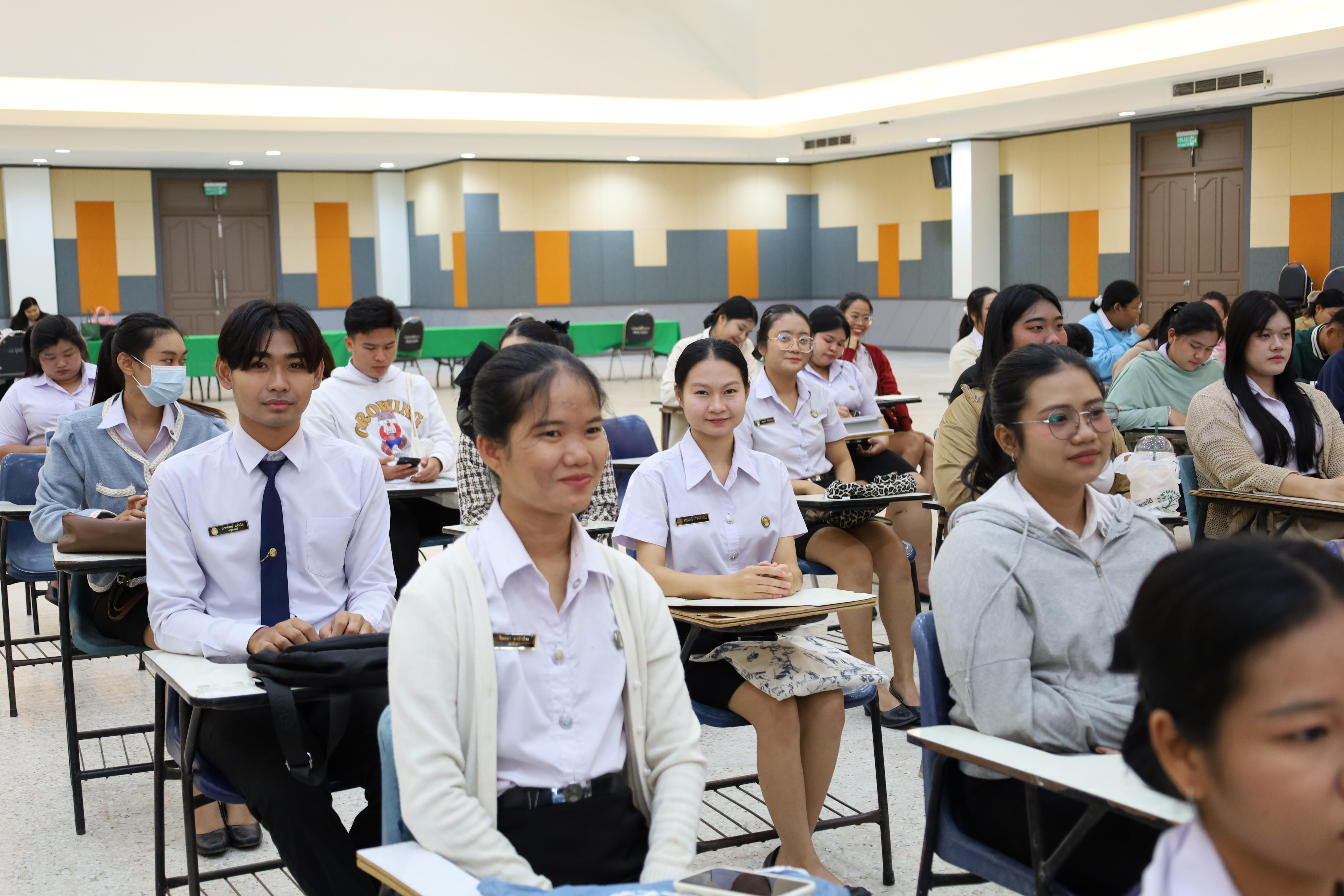 104. กิจกรรมปฐมนิเทศนักศึกษาก่อนออกฝึกประสบการณ์วิชาชีพครู 2