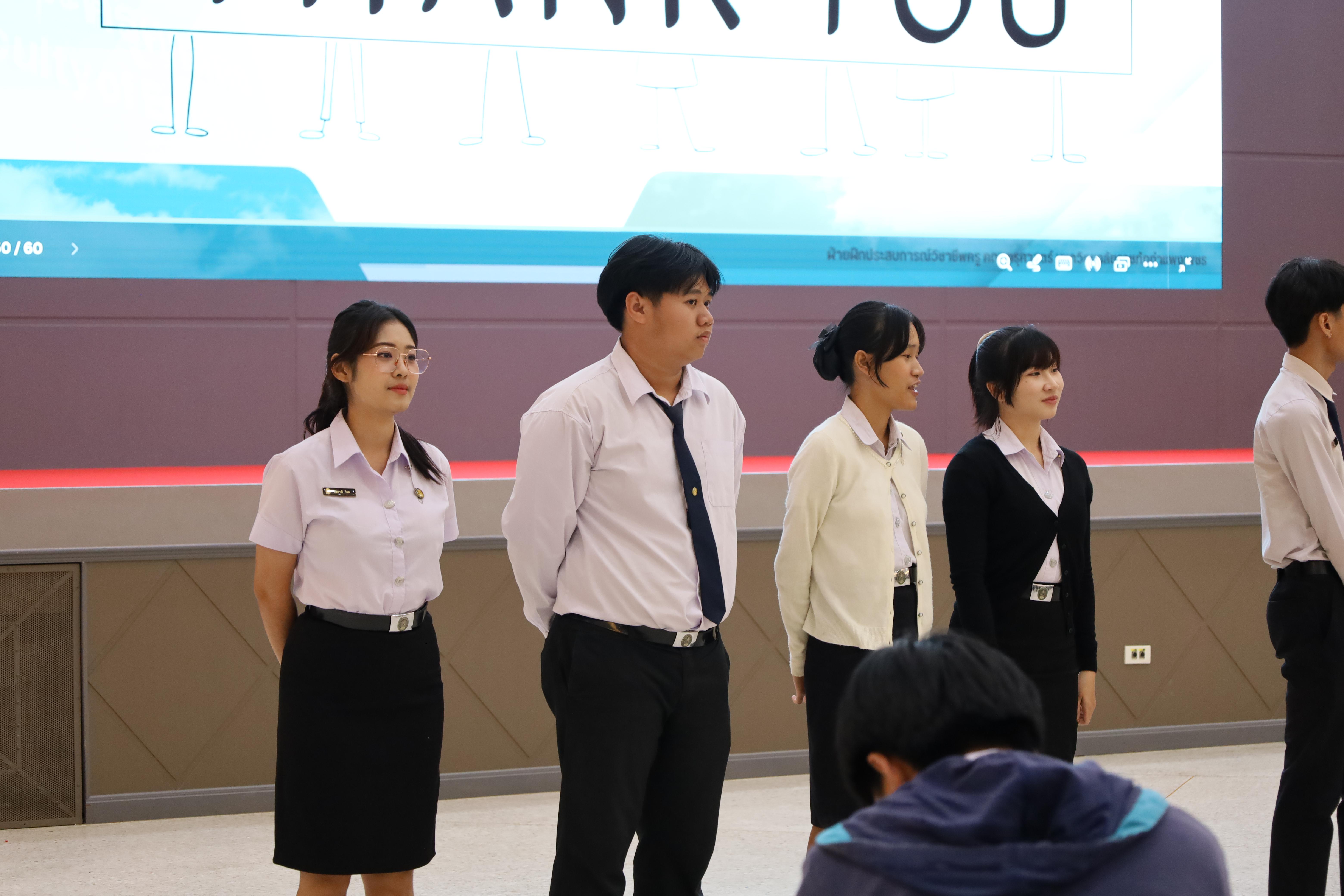 160. กิจกรรมปฐมนิเทศนักศึกษาก่อนออกฝึกประสบการณ์วิชาชีพครู 2