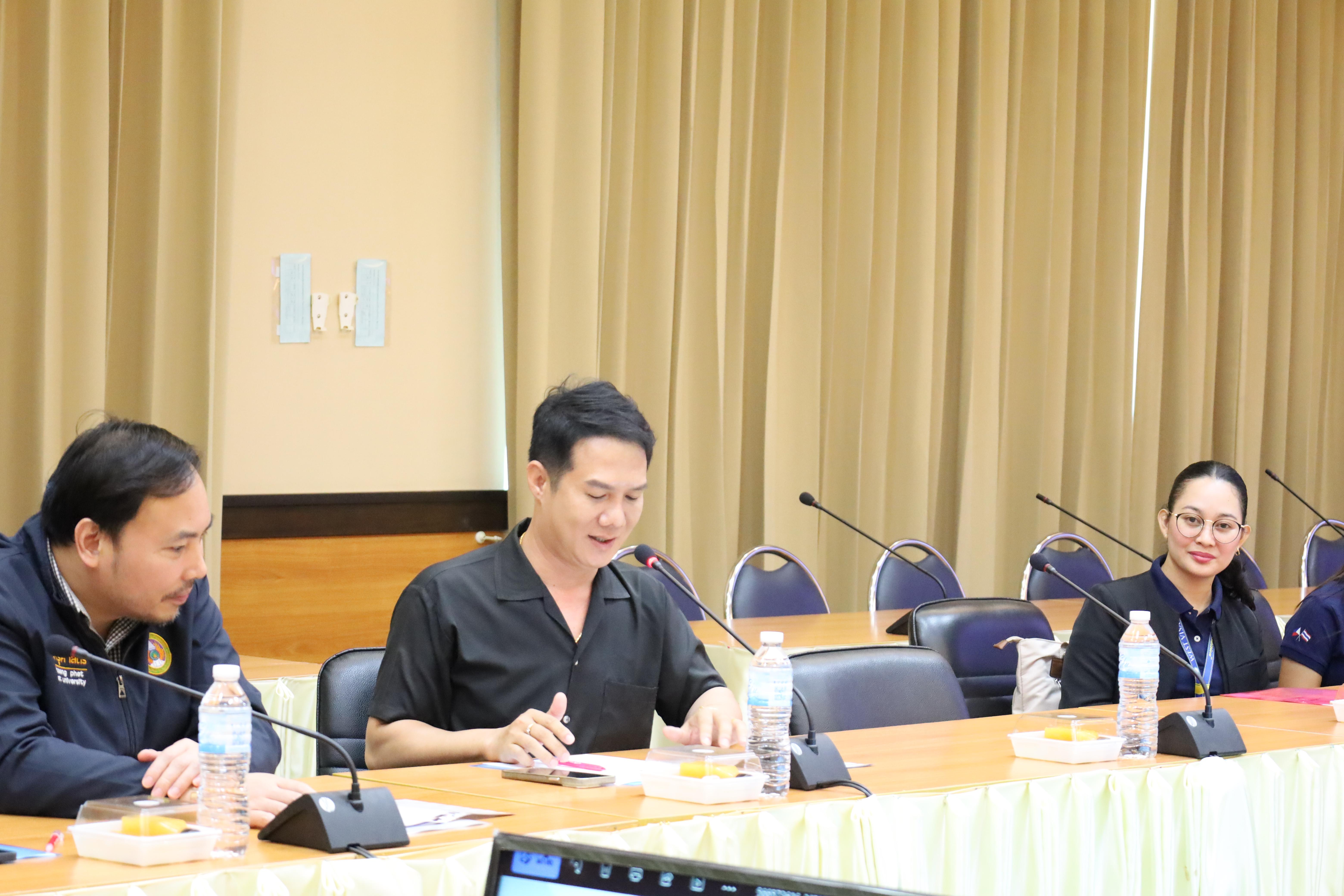 25. กิจกรรมแลกเปลี่ยนวัฒนธรรมเพื่อกำรเรียนรู้สำหรับคณาจารย์และนักศึกษาระดับบัณฑิตศึกษา คณะครุศาสตร์ ความร่วมมือกับ West Visayas State University ประจำปีการศึกษา 2568