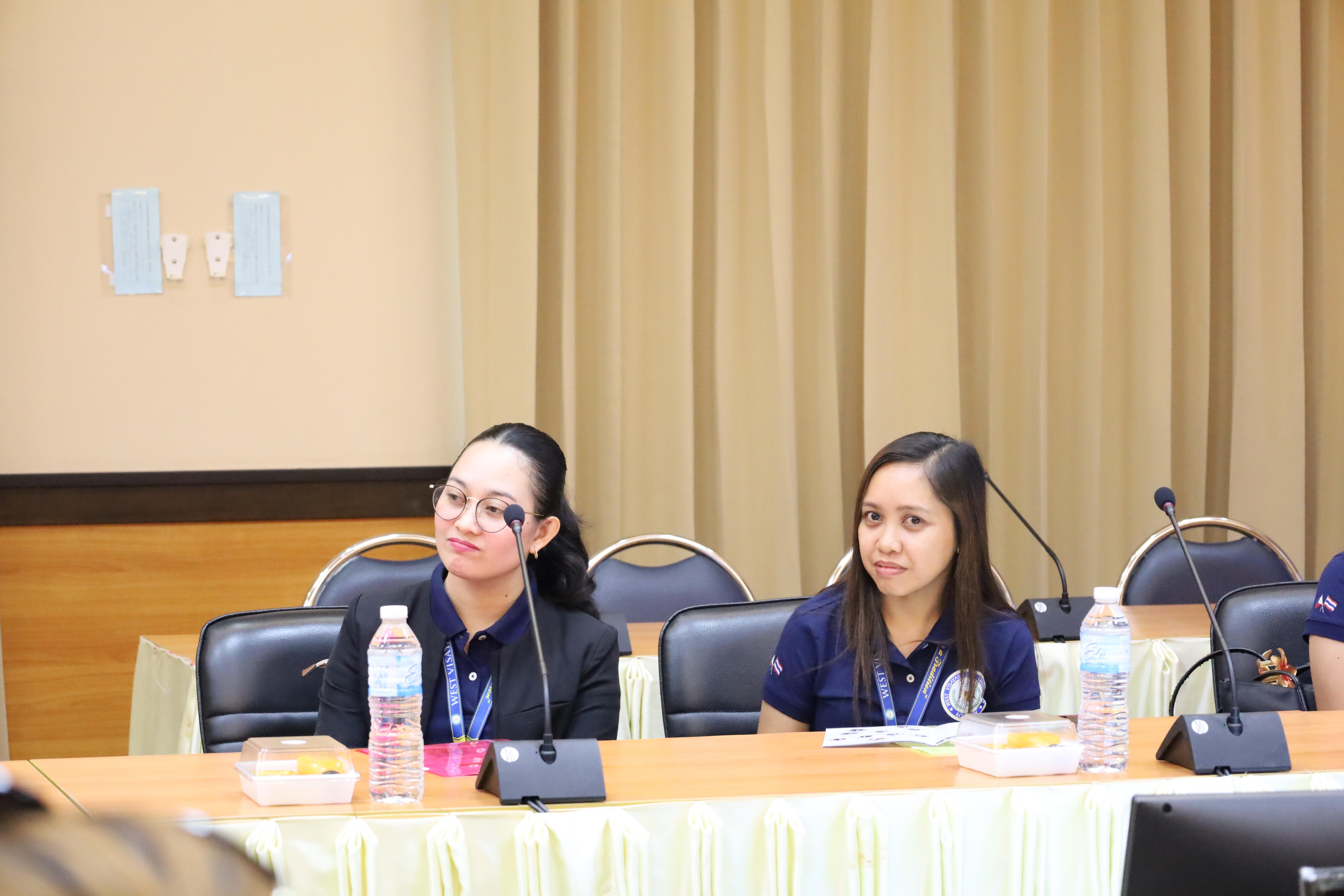 32. กิจกรรมแลกเปลี่ยนวัฒนธรรมเพื่อกำรเรียนรู้สำหรับคณาจารย์และนักศึกษาระดับบัณฑิตศึกษา คณะครุศาสตร์ ความร่วมมือกับ West Visayas State University ประจำปีการศึกษา 2568