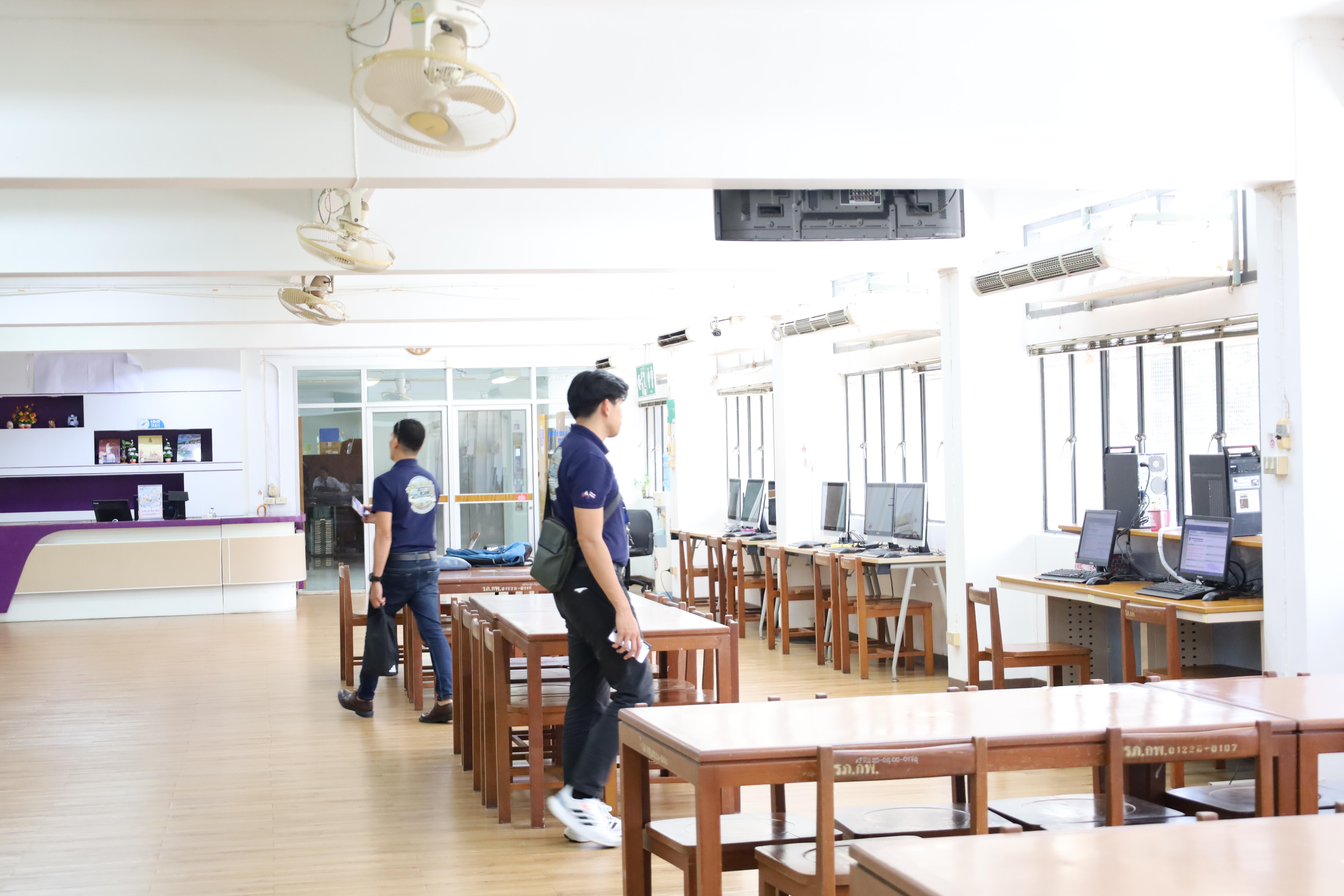 97. กิจกรรมแลกเปลี่ยนวัฒนธรรมเพื่อกำรเรียนรู้สำหรับคณาจารย์และนักศึกษาระดับบัณฑิตศึกษา คณะครุศาสตร์ ความร่วมมือกับ West Visayas State University ประจำปีการศึกษา 2568