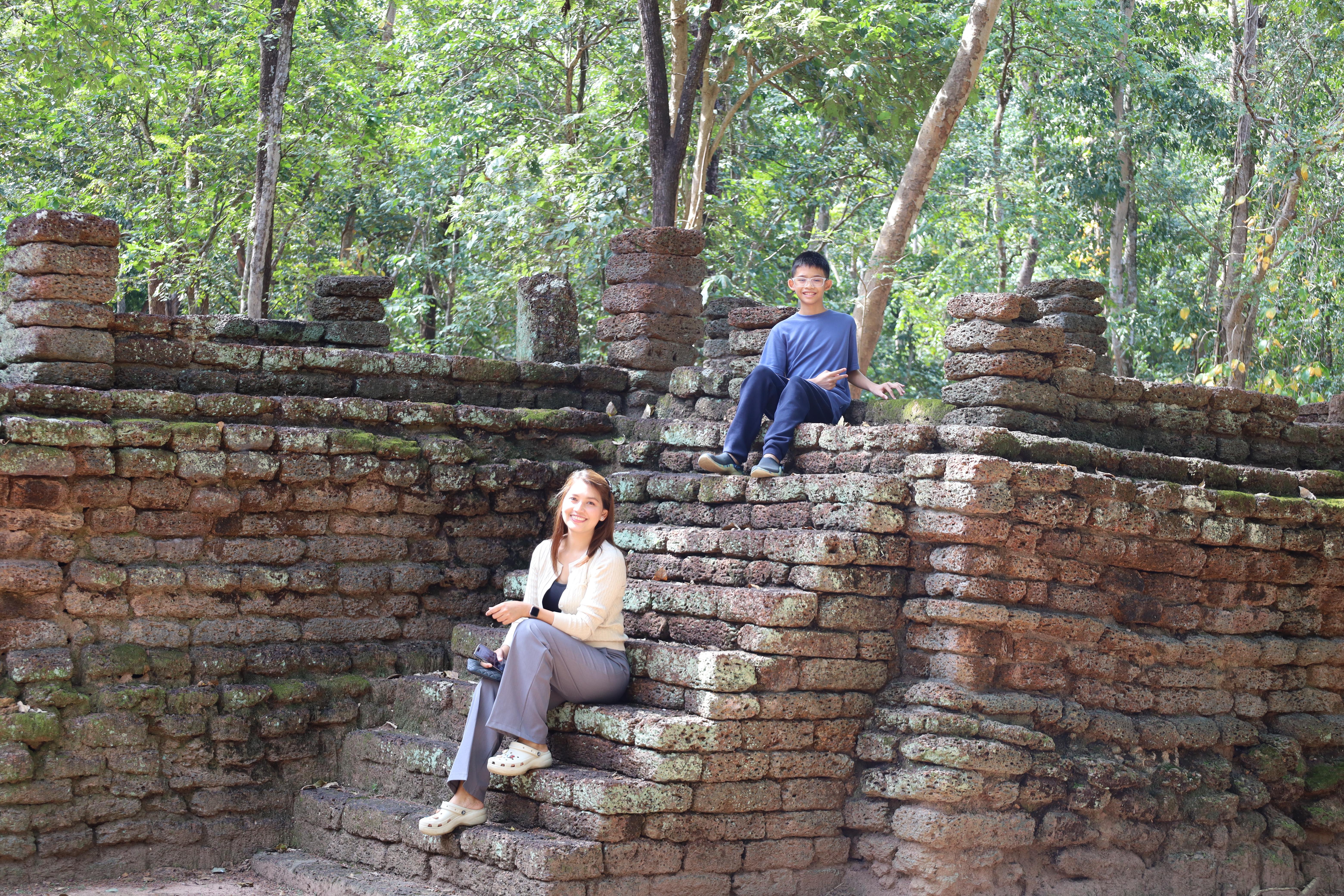 131. กิจกรรมแลกเปลี่ยนวัฒนธรรมเพื่อกำรเรียนรู้สำหรับคณาจารย์และนักศึกษาระดับบัณฑิตศึกษา คณะครุศาสตร์ ความร่วมมือกับ West Visayas State University ประจำปีการศึกษา 2568