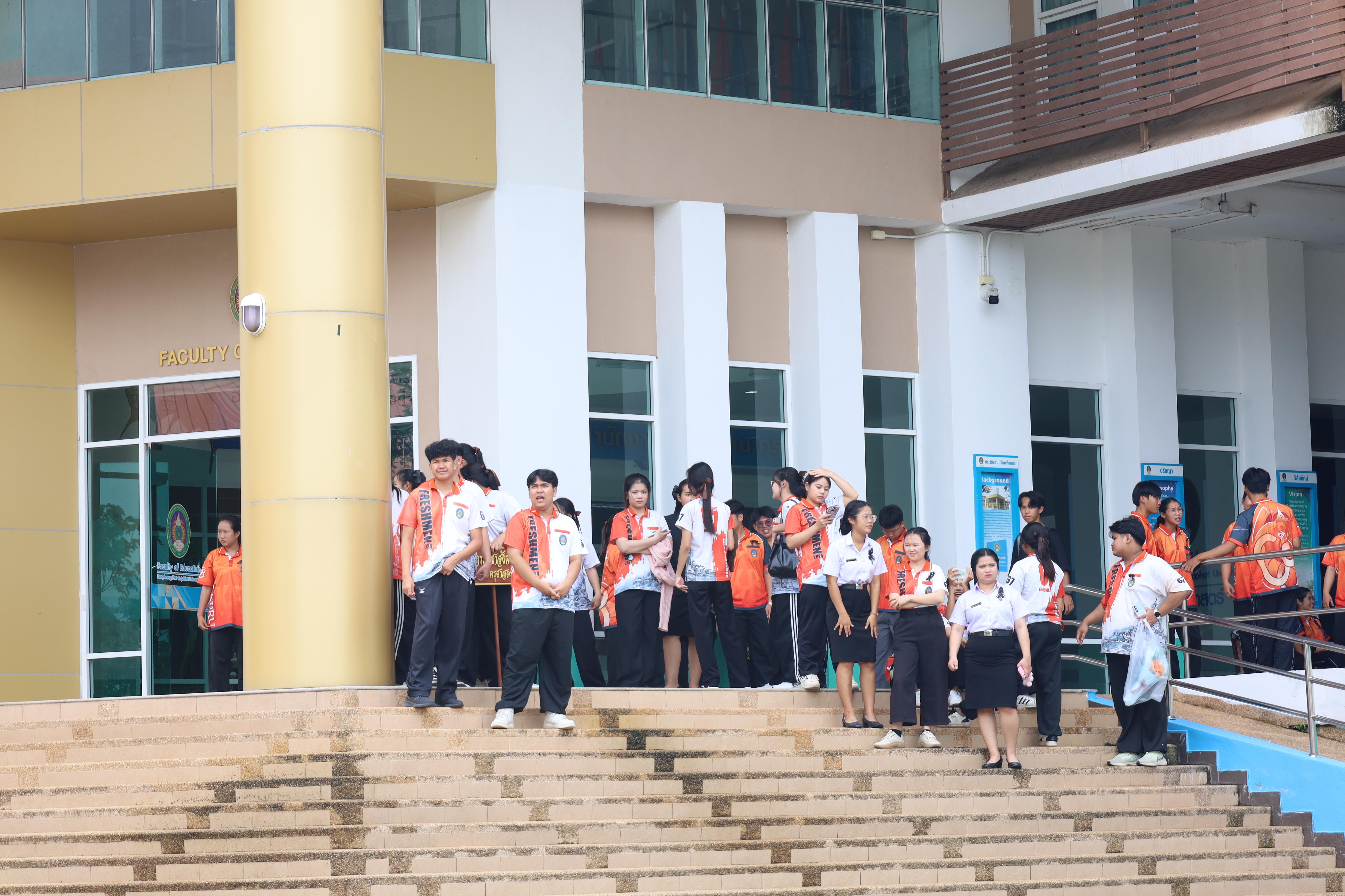 2. บรรยากาศซ้อมใหญ่พิธีพระราชทานปริญญาบัตร ประจำปีพ.ศ.2568