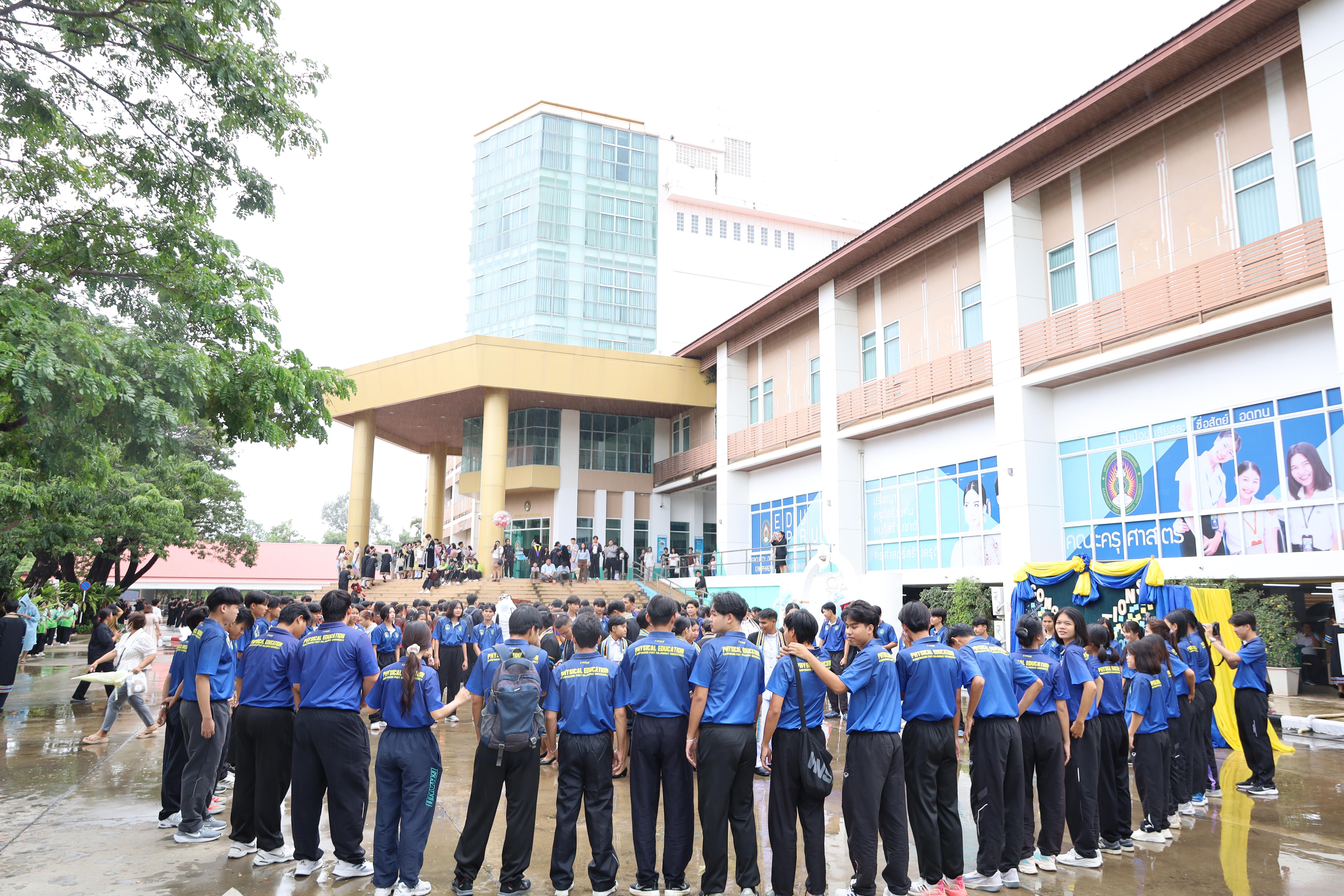 101. บรรยากาศซ้อมใหญ่พิธีพระราชทานปริญญาบัตร ประจำปีพ.ศ.2568