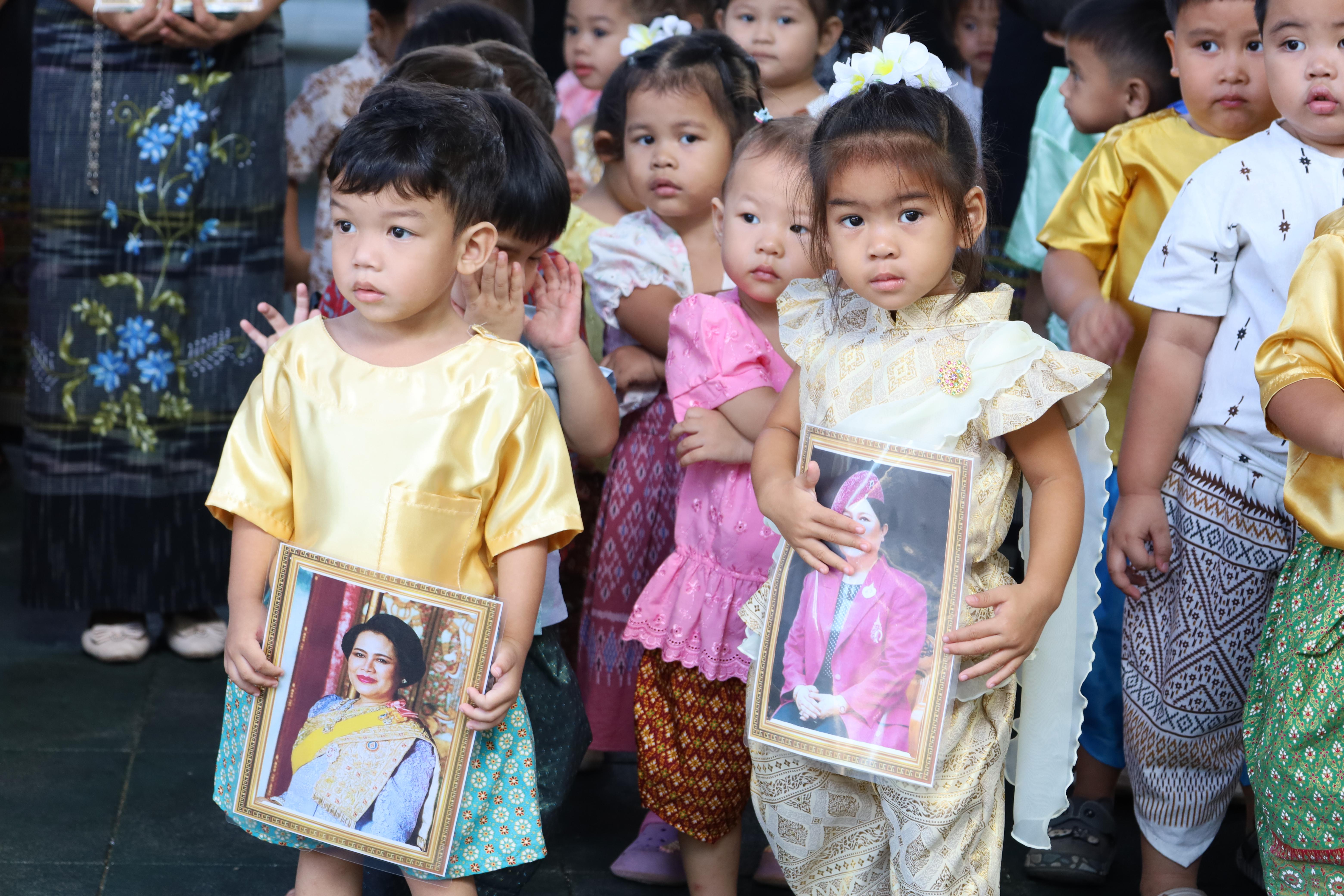 5. กิจกรรมลอยกระทงโรงเรียนอนุบาลราชภัฏกำแพงเพชร ประจำปีการศึกษา 2568