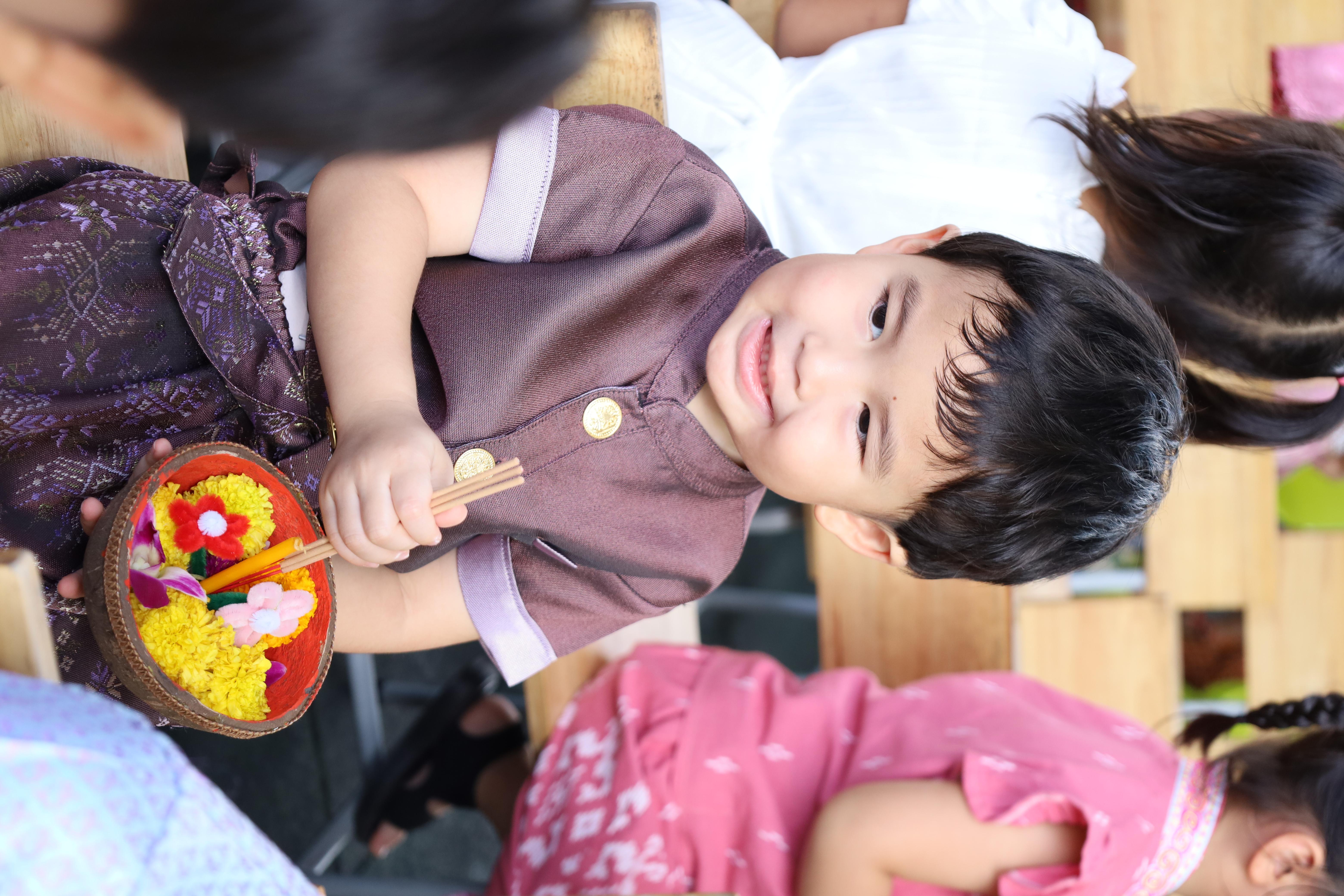 31. กิจกรรมลอยกระทงโรงเรียนอนุบาลราชภัฏกำแพงเพชร ประจำปีการศึกษา 2568