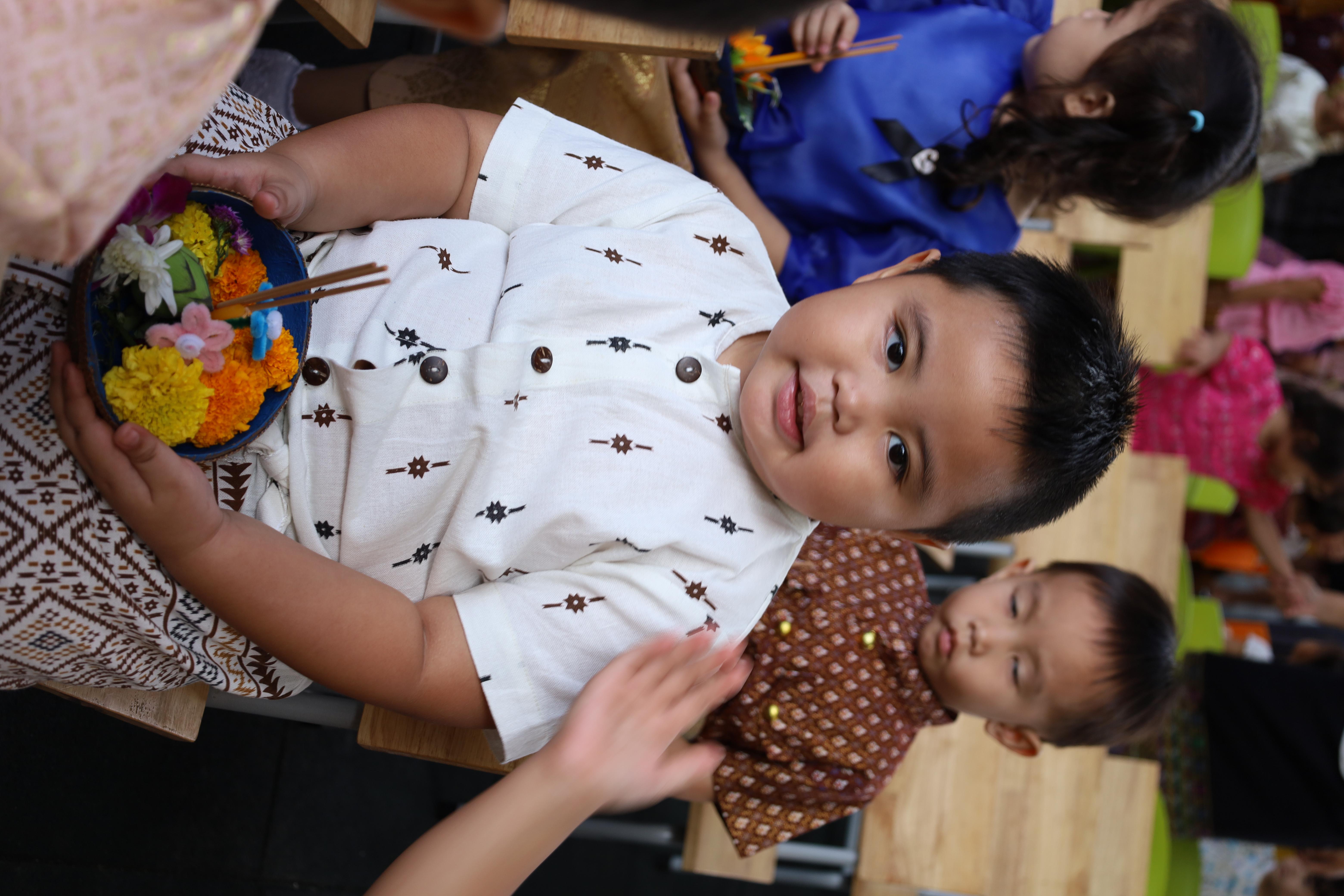 35. กิจกรรมลอยกระทงโรงเรียนอนุบาลราชภัฏกำแพงเพชร ประจำปีการศึกษา 2568