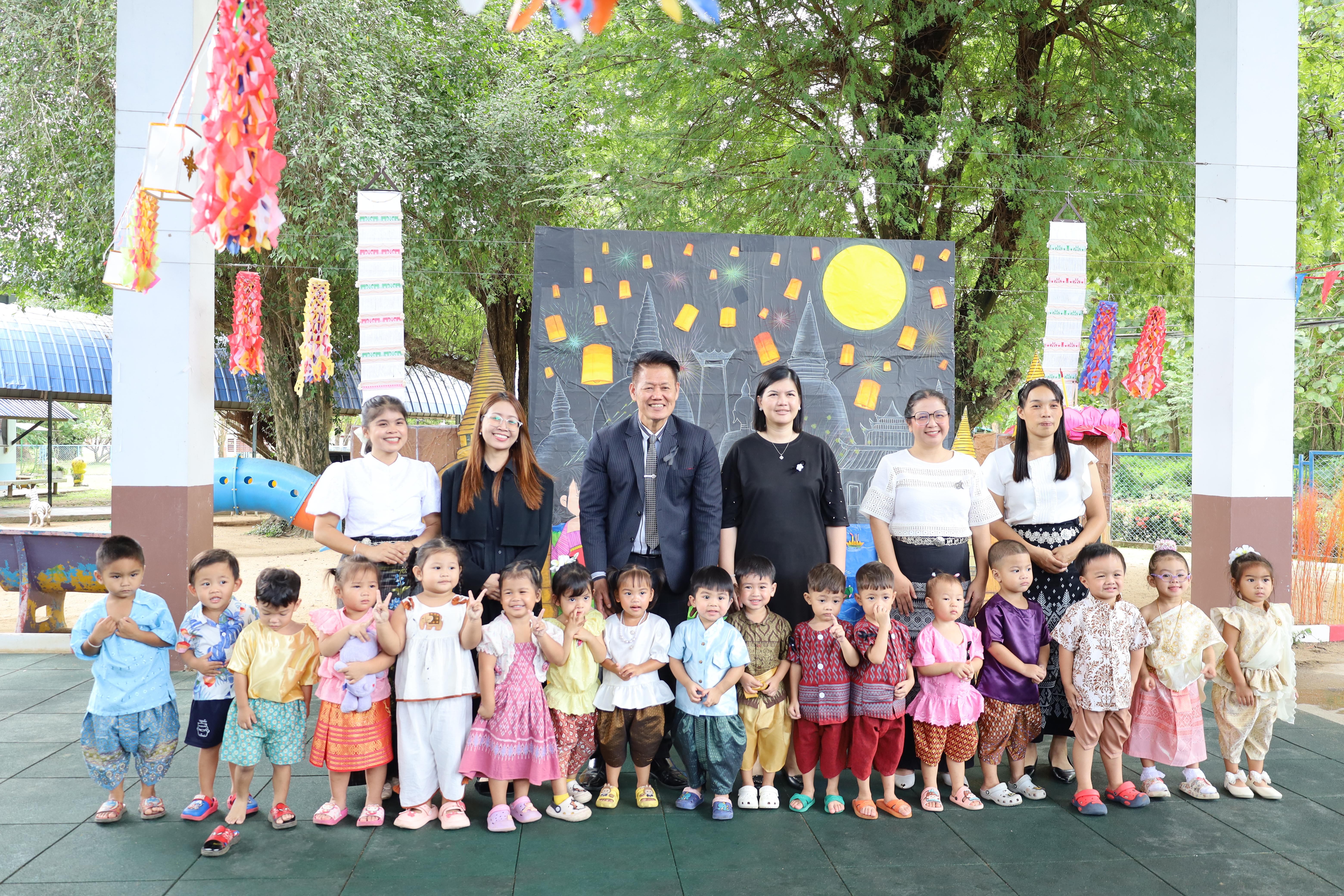 60. กิจกรรมลอยกระทงโรงเรียนอนุบาลราชภัฏกำแพงเพชร ประจำปีการศึกษา 2568