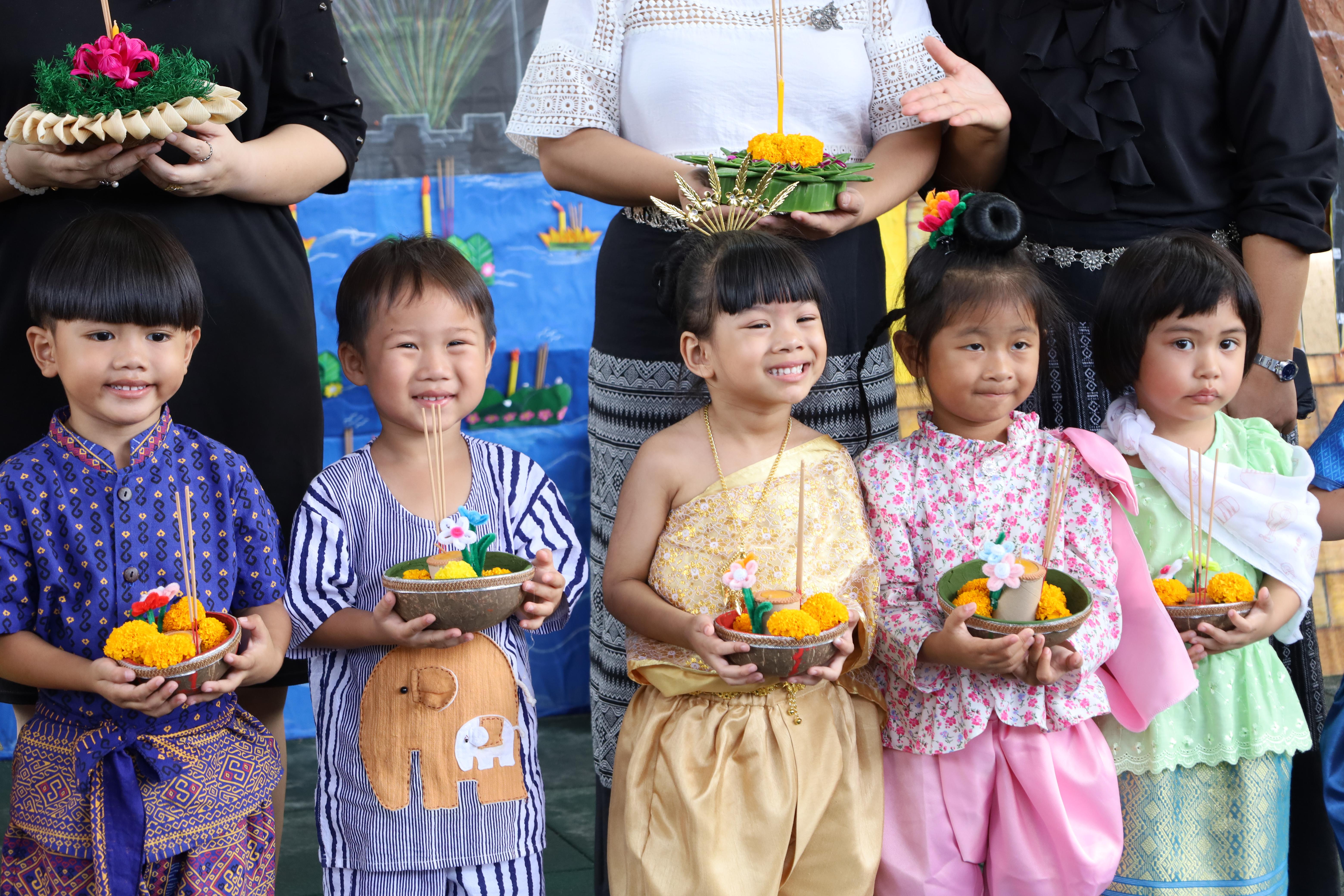 82. กิจกรรมลอยกระทงโรงเรียนอนุบาลราชภัฏกำแพงเพชร ประจำปีการศึกษา 2568