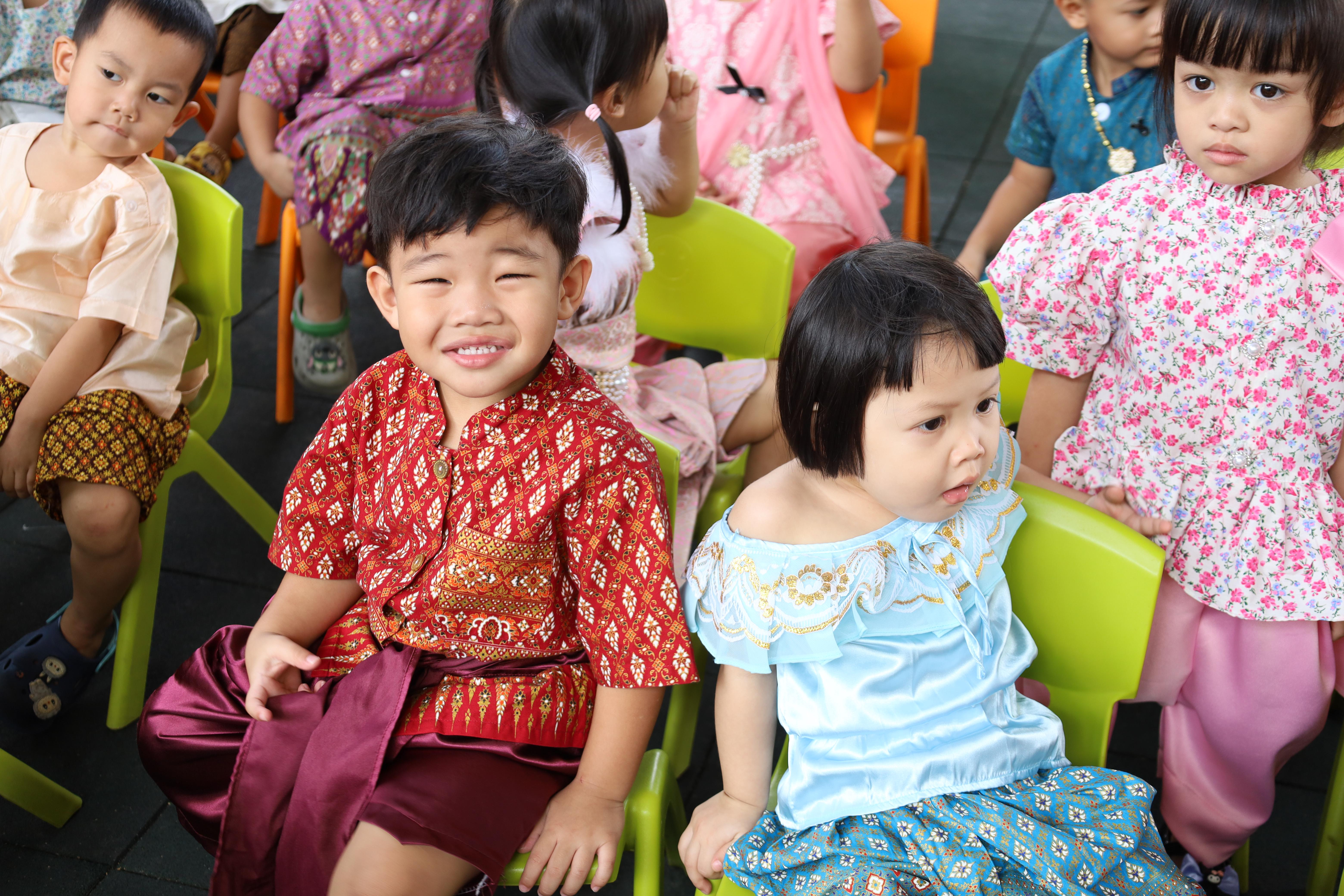 114. กิจกรรมลอยกระทงโรงเรียนอนุบาลราชภัฏกำแพงเพชร ประจำปีการศึกษา 2568