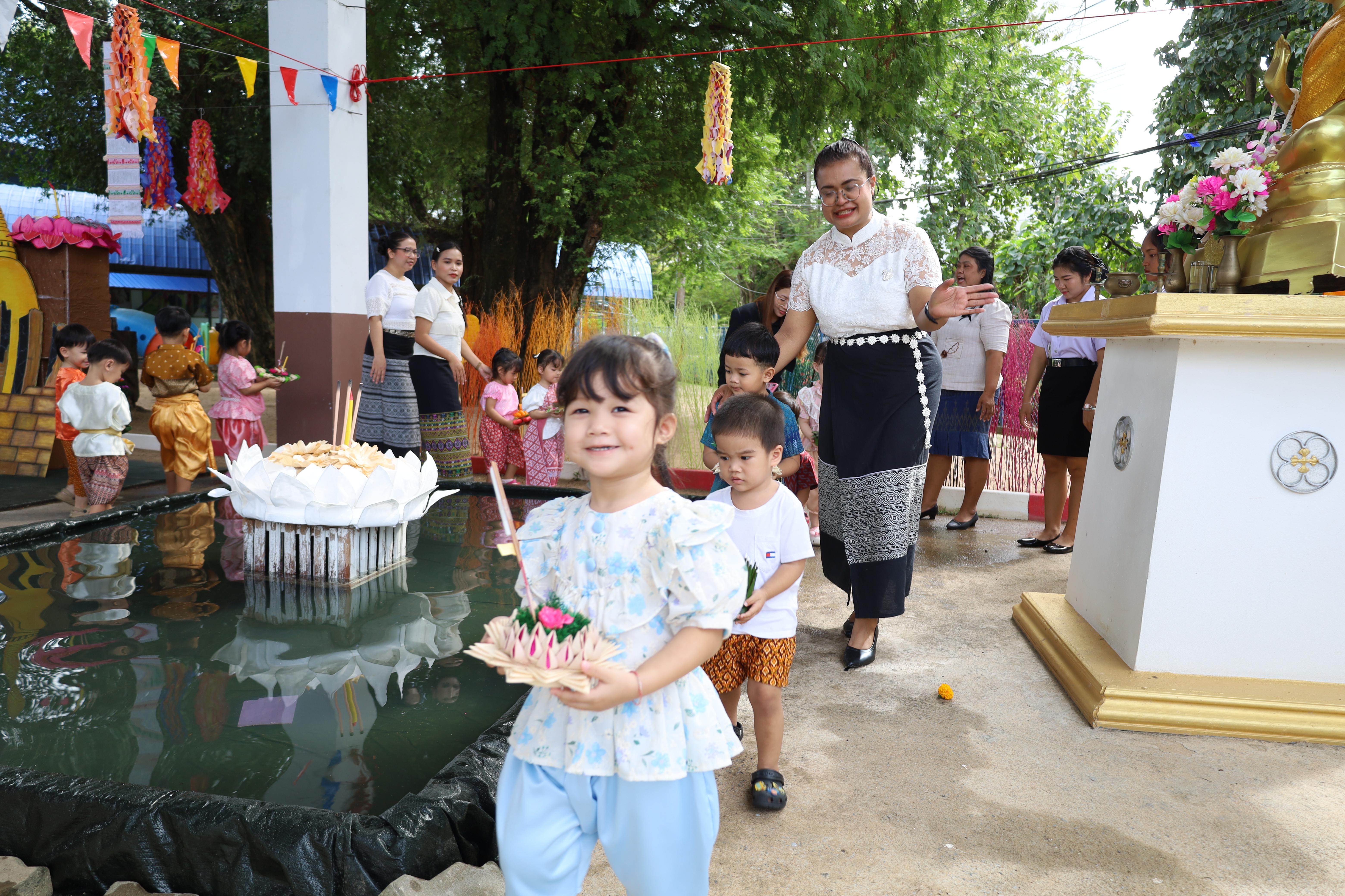 136. กิจกรรมลอยกระทงโรงเรียนอนุบาลราชภัฏกำแพงเพชร ประจำปีการศึกษา 2568