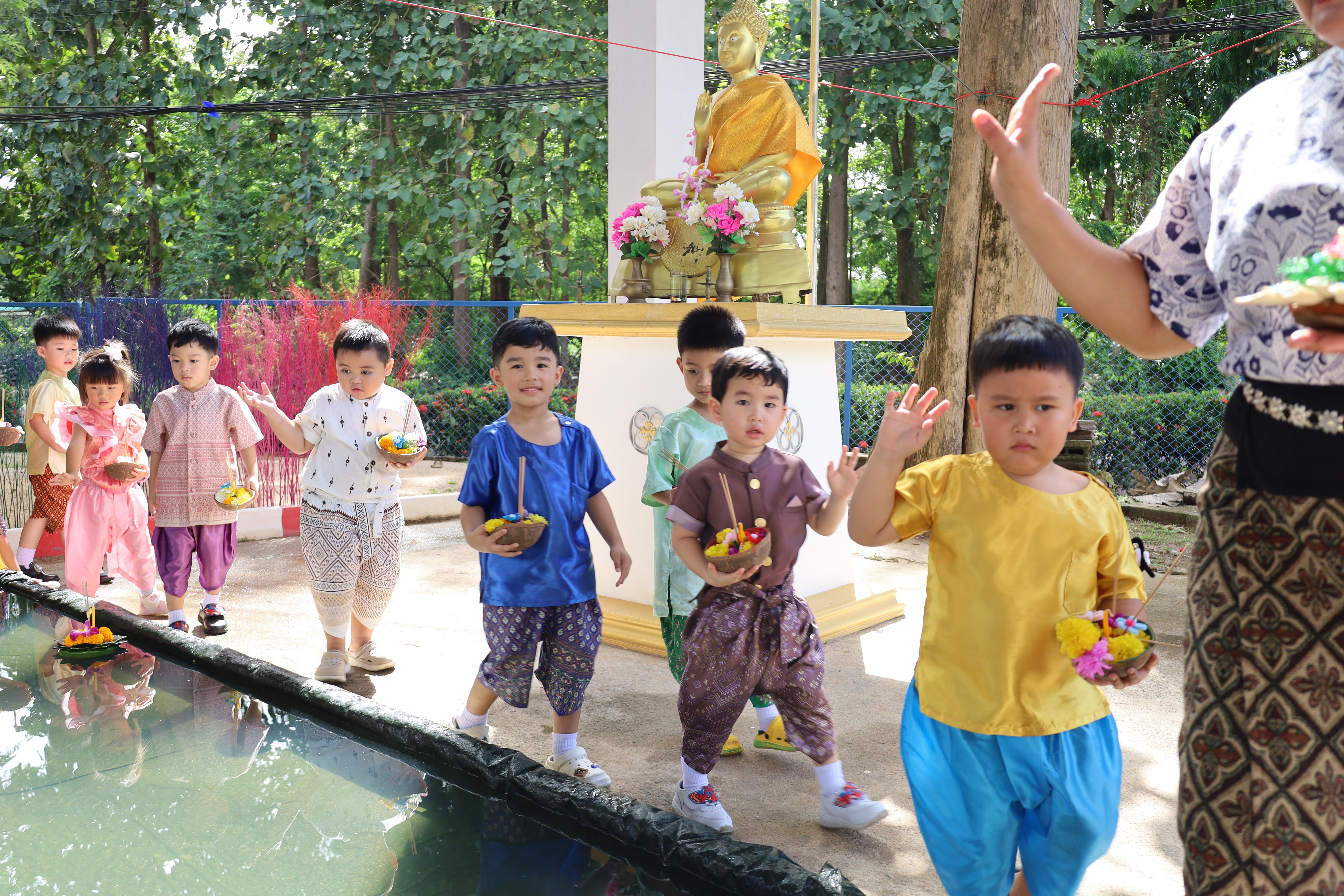 172. กิจกรรมลอยกระทงโรงเรียนอนุบาลราชภัฏกำแพงเพชร ประจำปีการศึกษา 2568