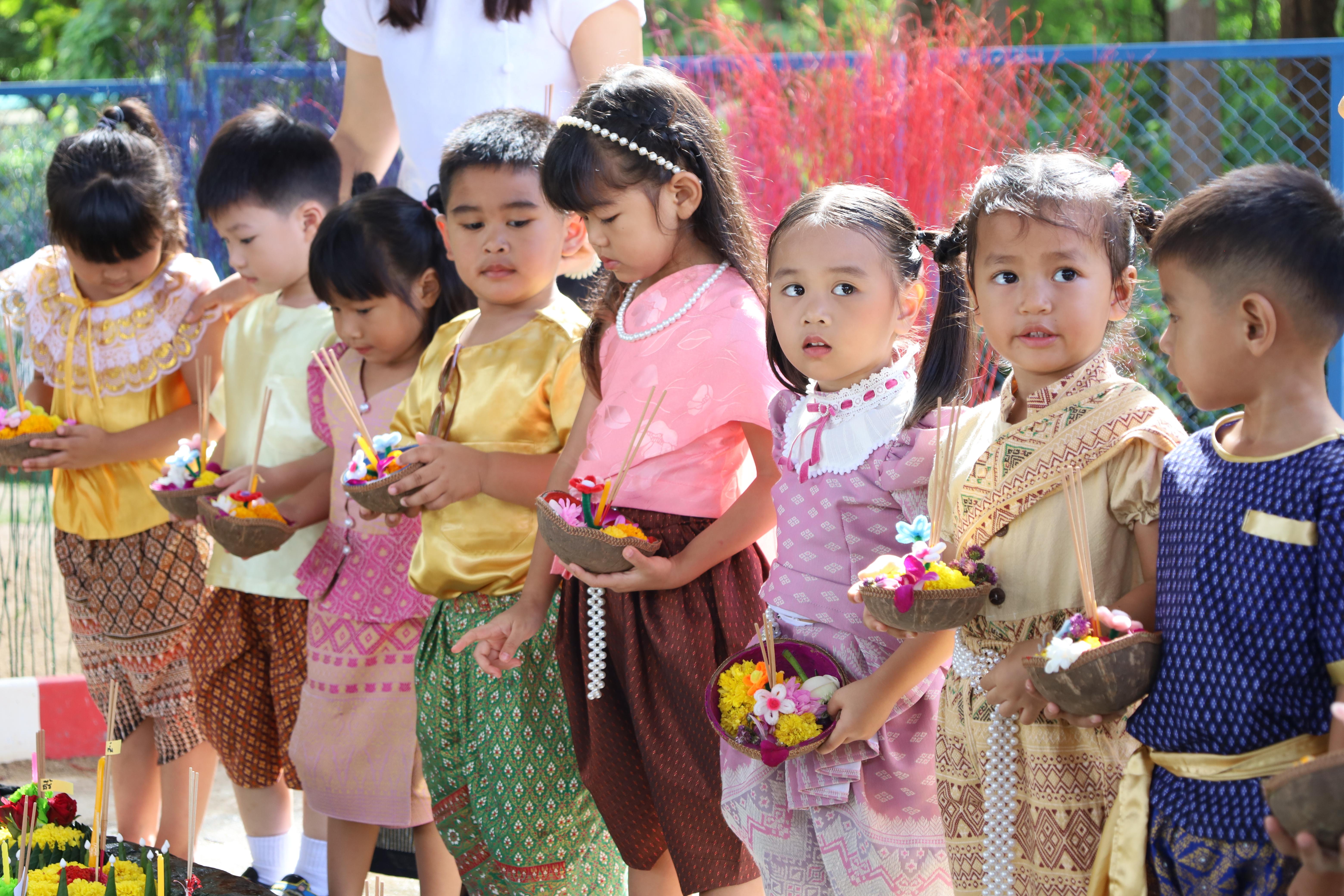 180. กิจกรรมลอยกระทงโรงเรียนอนุบาลราชภัฏกำแพงเพชร ประจำปีการศึกษา 2568