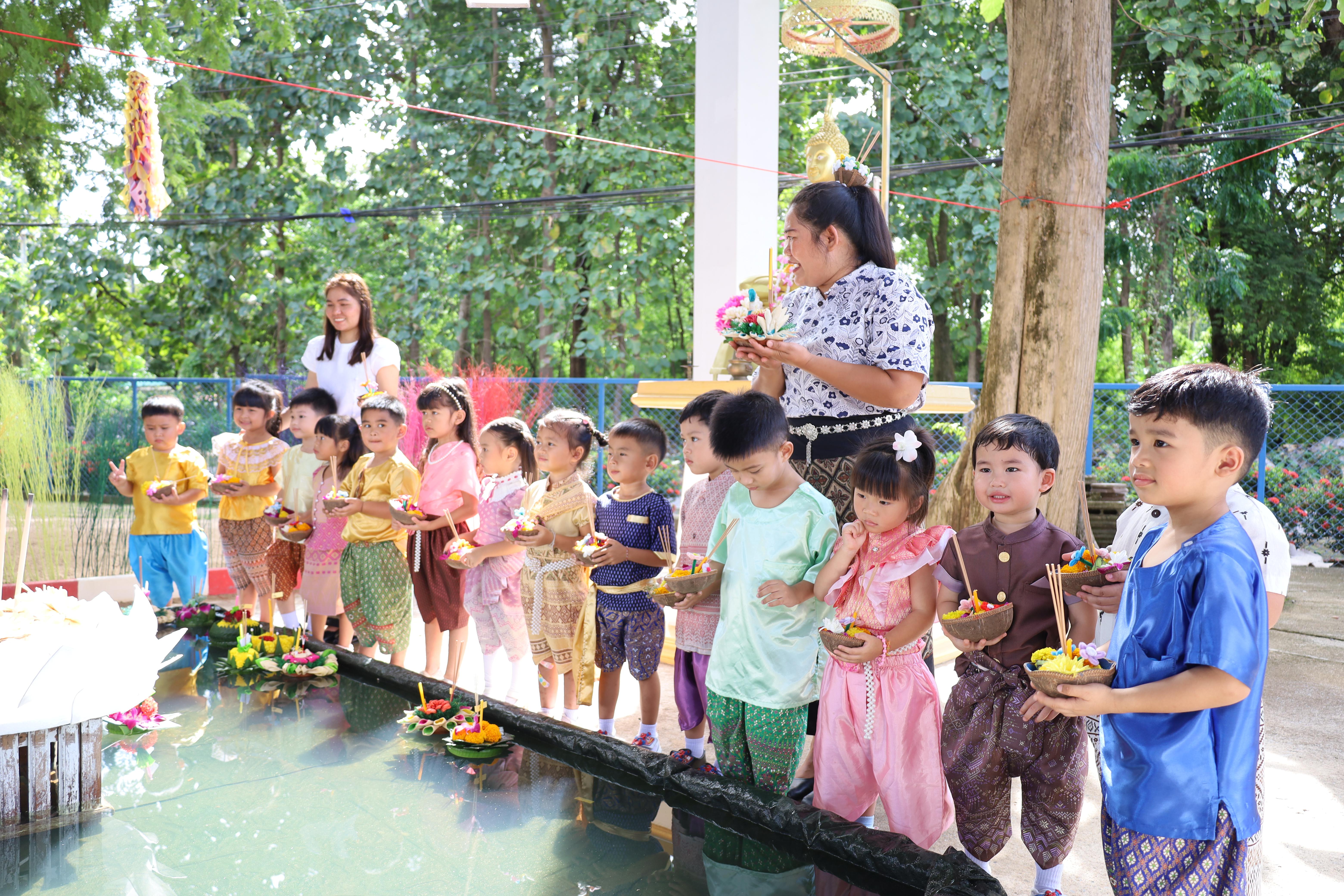 183. กิจกรรมลอยกระทงโรงเรียนอนุบาลราชภัฏกำแพงเพชร ประจำปีการศึกษา 2568