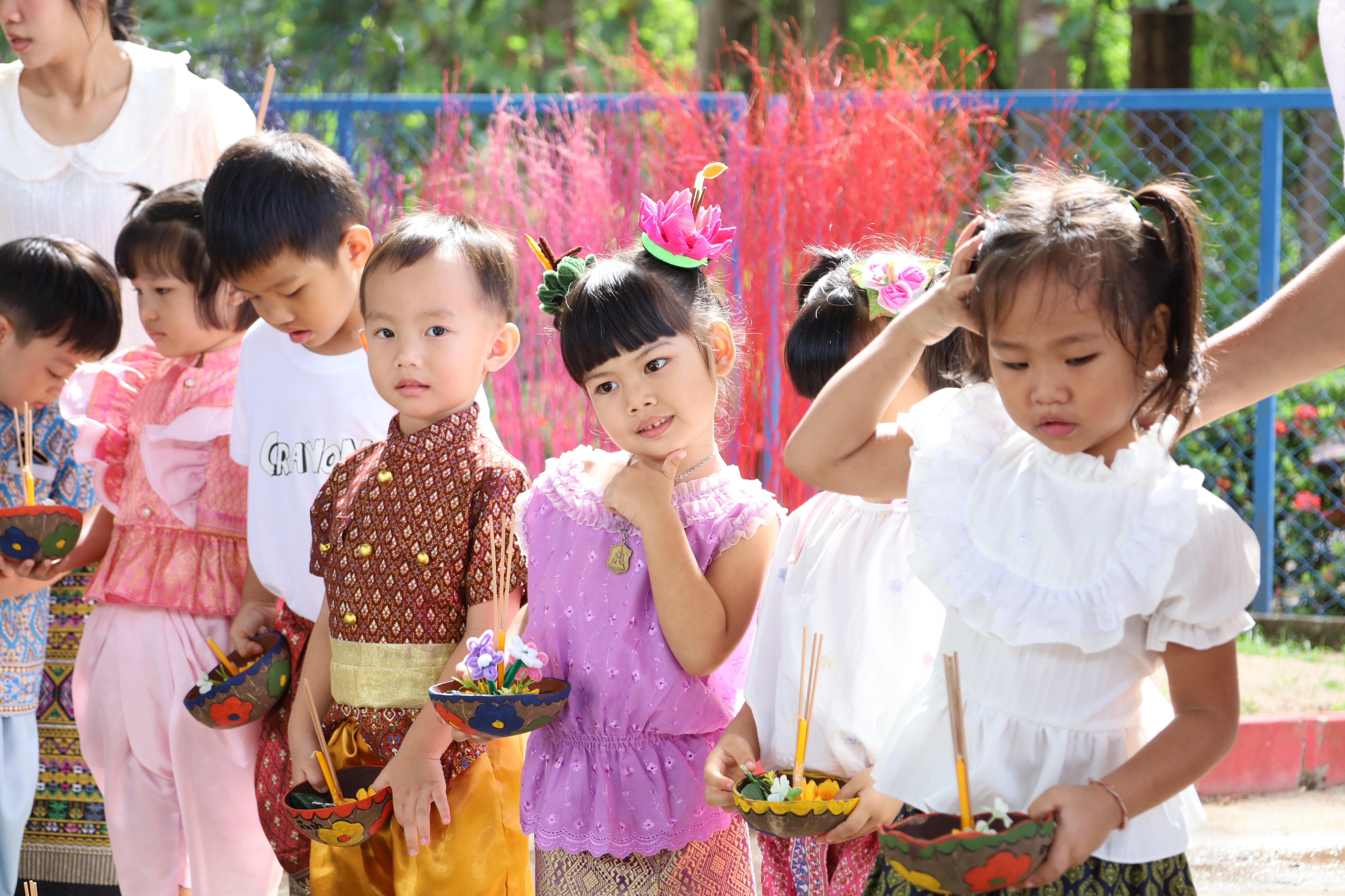 194. กิจกรรมลอยกระทงโรงเรียนอนุบาลราชภัฏกำแพงเพชร ประจำปีการศึกษา 2568