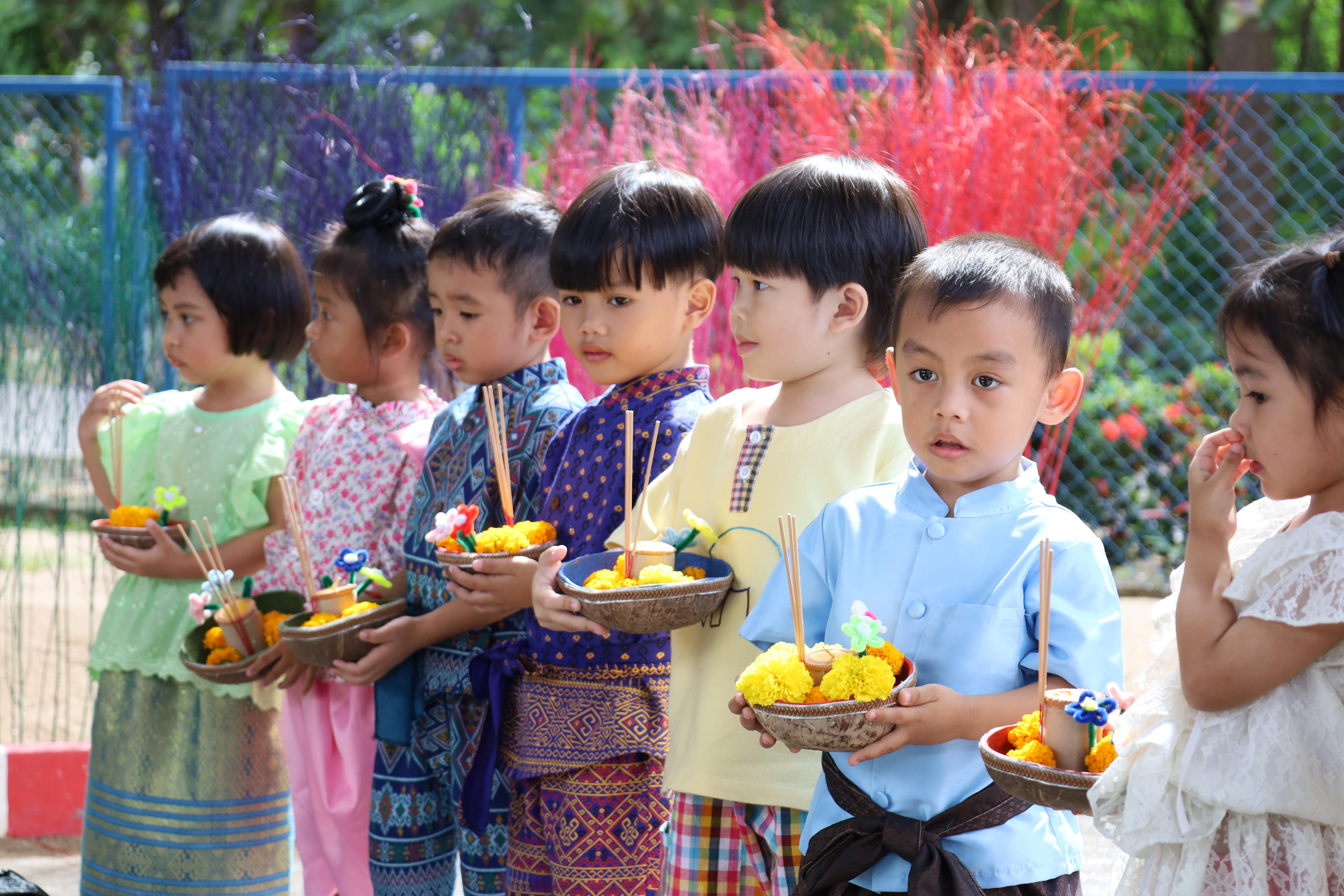 213. กิจกรรมลอยกระทงโรงเรียนอนุบาลราชภัฏกำแพงเพชร ประจำปีการศึกษา 2568