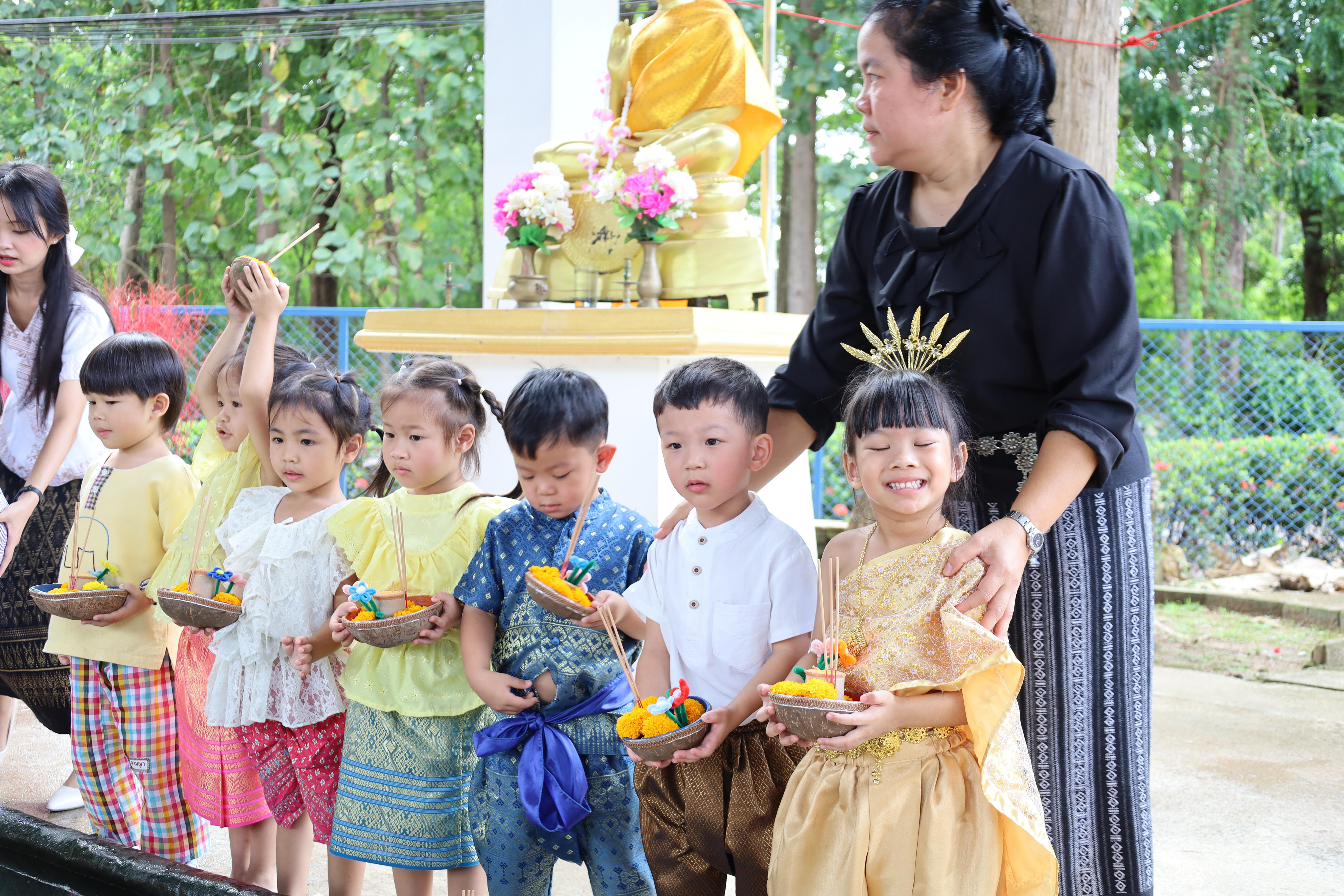 224. กิจกรรมลอยกระทงโรงเรียนอนุบาลราชภัฏกำแพงเพชร ประจำปีการศึกษา 2568