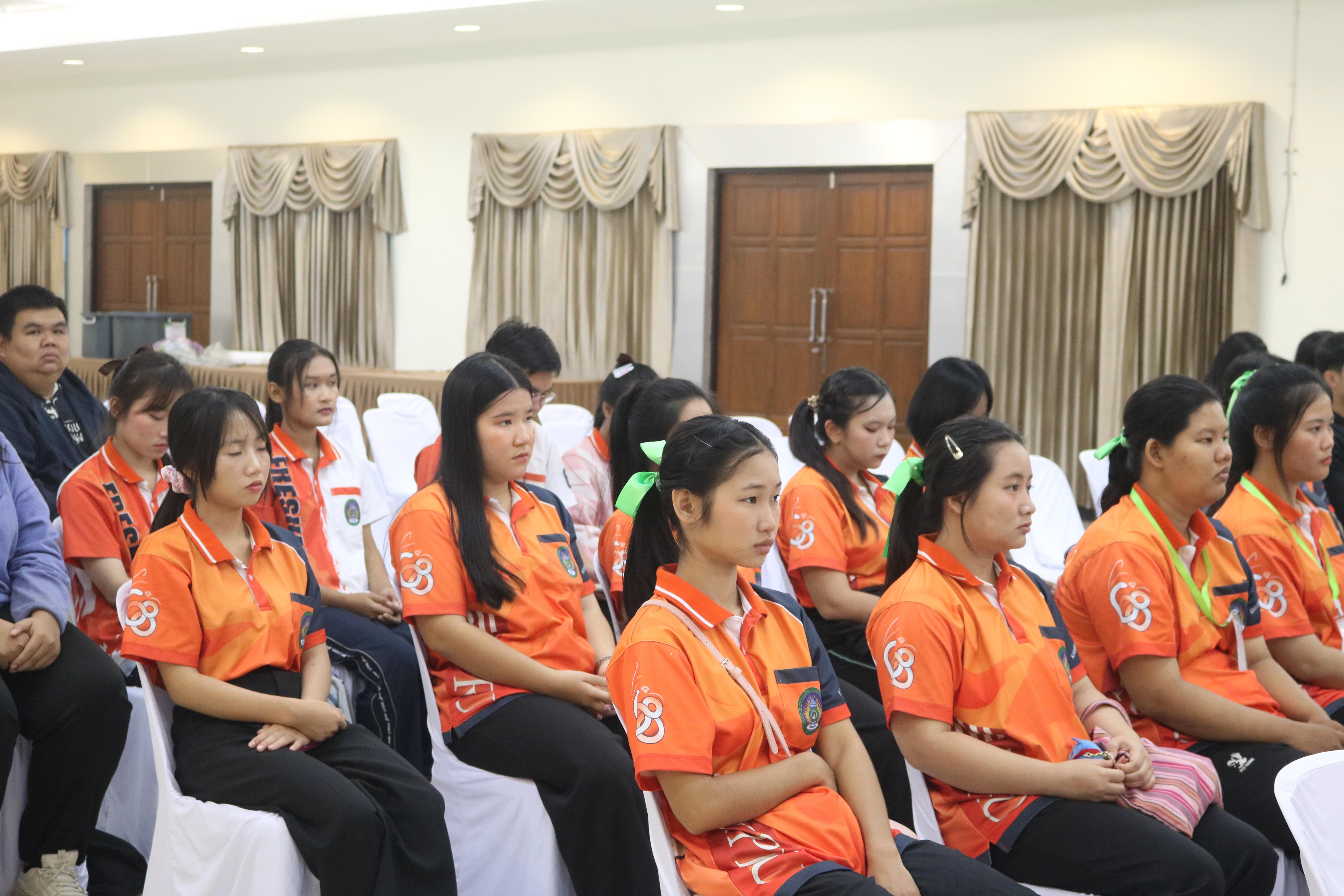 33. อบรมเชิงปฏิบัติการการบูรณาการสืบสานวัฒนธรรมภูมิปัญญาท้องถิ่น