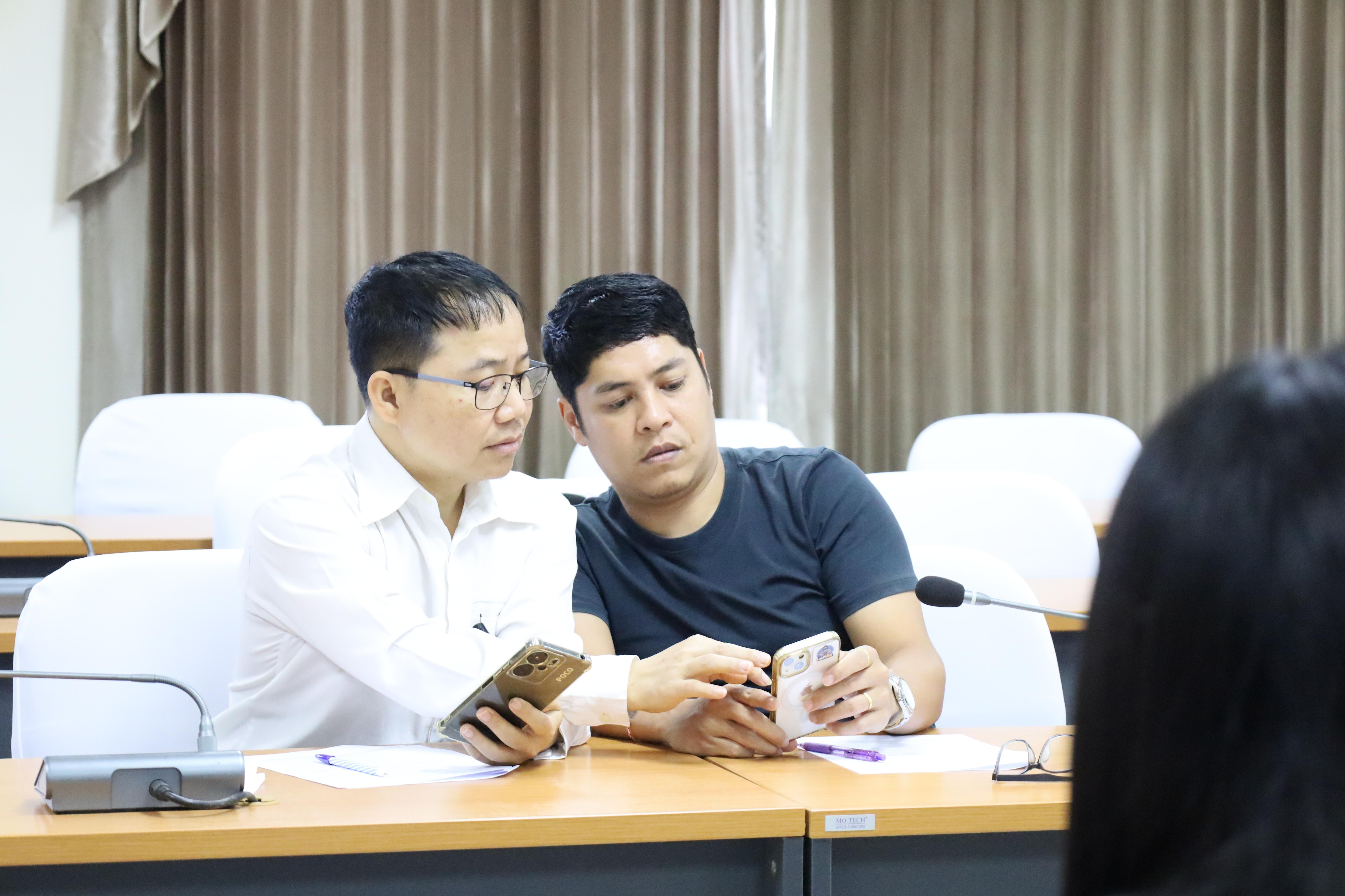 5. การประชุมการกรอกแผนการเรียน