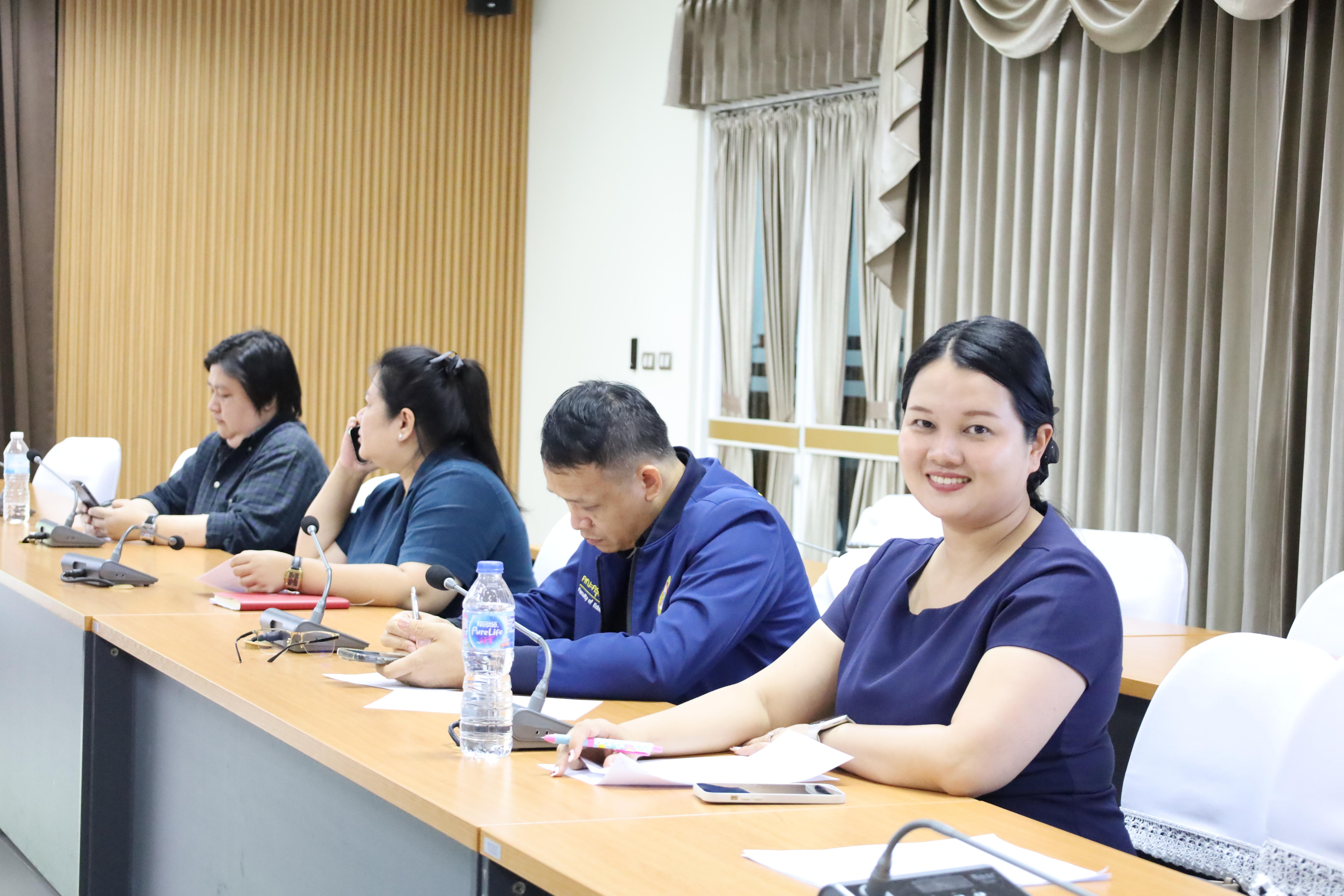 7. การประชุมการกรอกแผนการเรียน