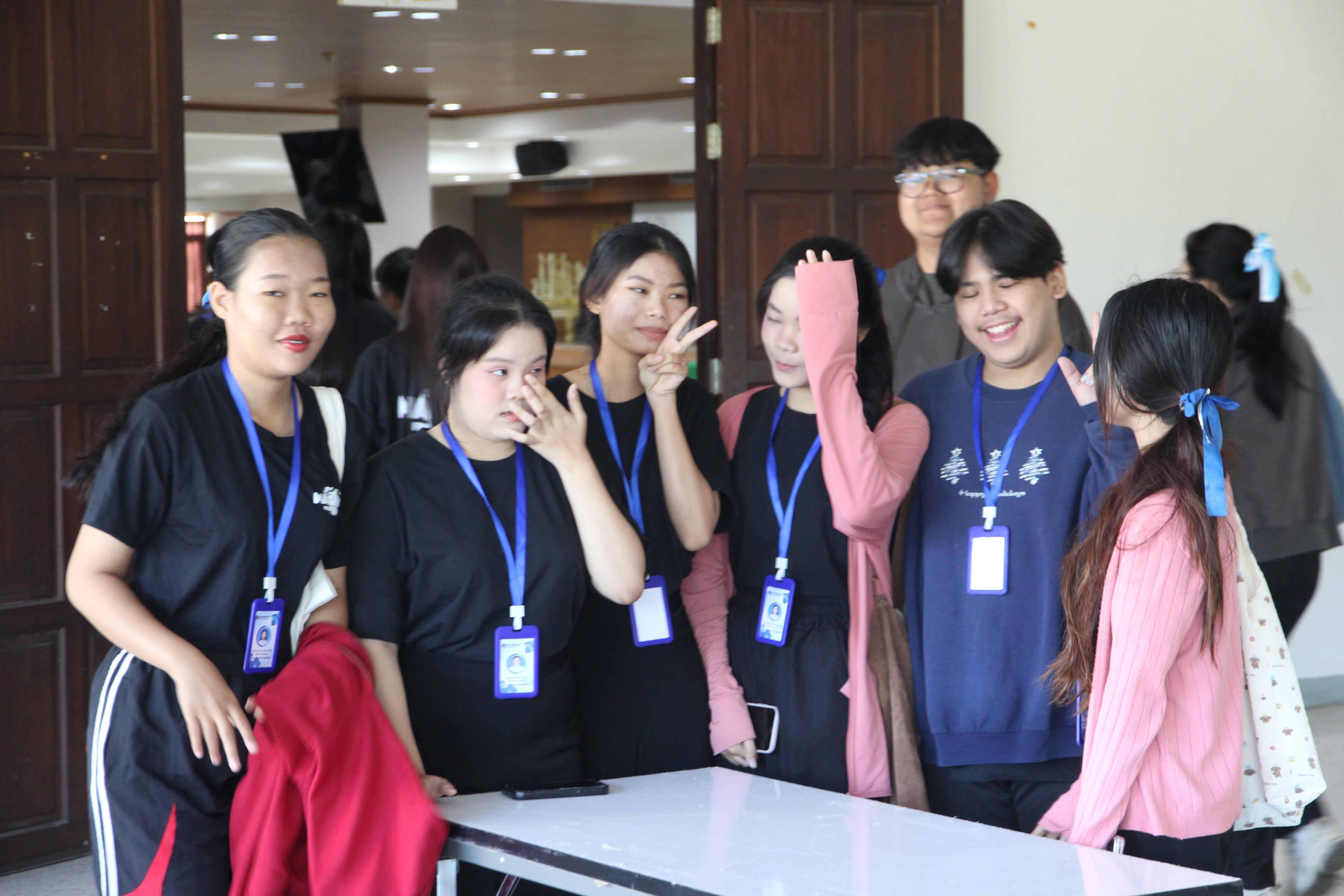 5. อบรมเชิงปฏิบัติการพัฒนาทักษะนักศึกษาตามมาตรฐานสมรรถนะ ชั้นปีที่ 1 "ครูดี"