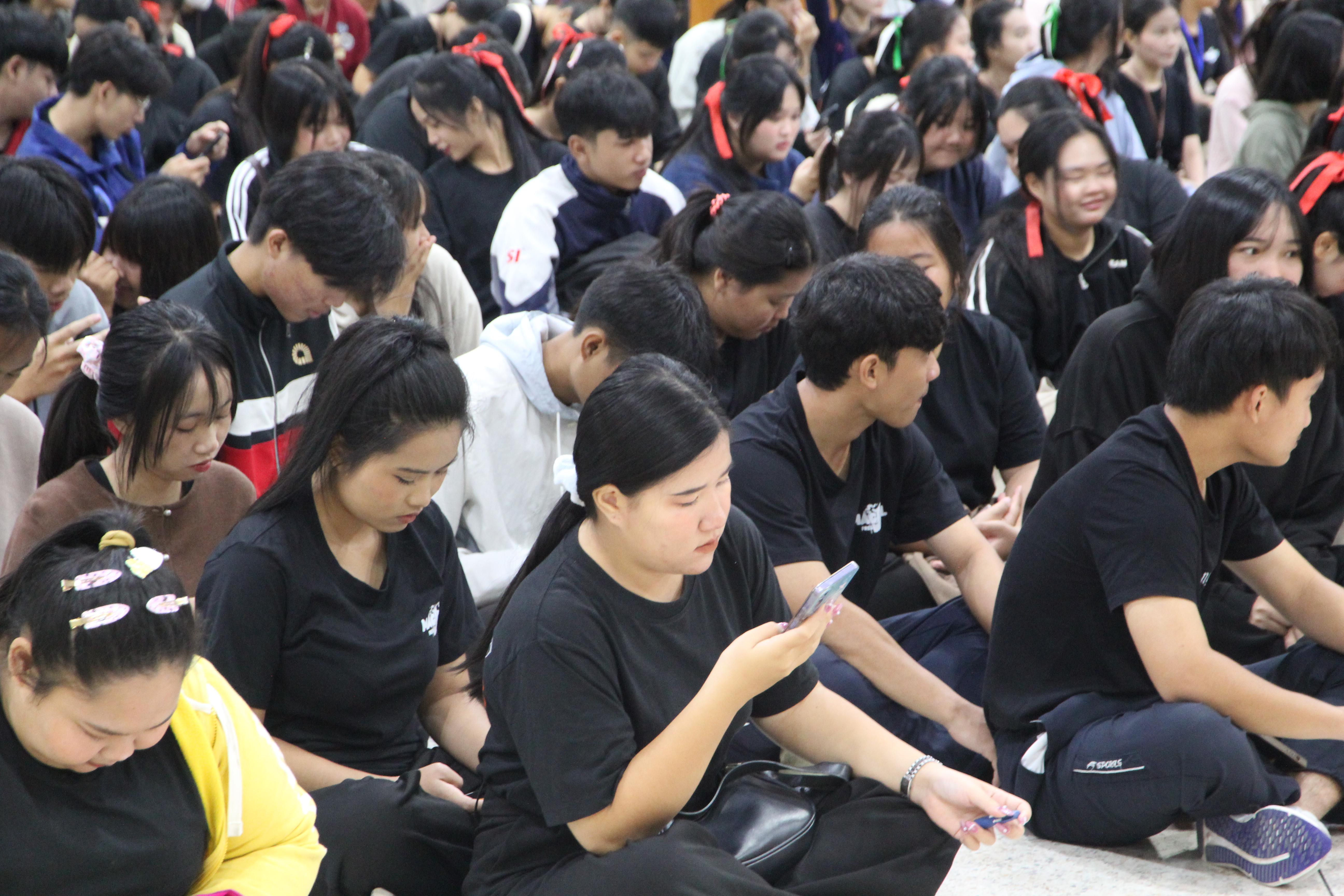 12. อบรมเชิงปฏิบัติการพัฒนาทักษะนักศึกษาตามมาตรฐานสมรรถนะ ชั้นปีที่ 1 "ครูดี"