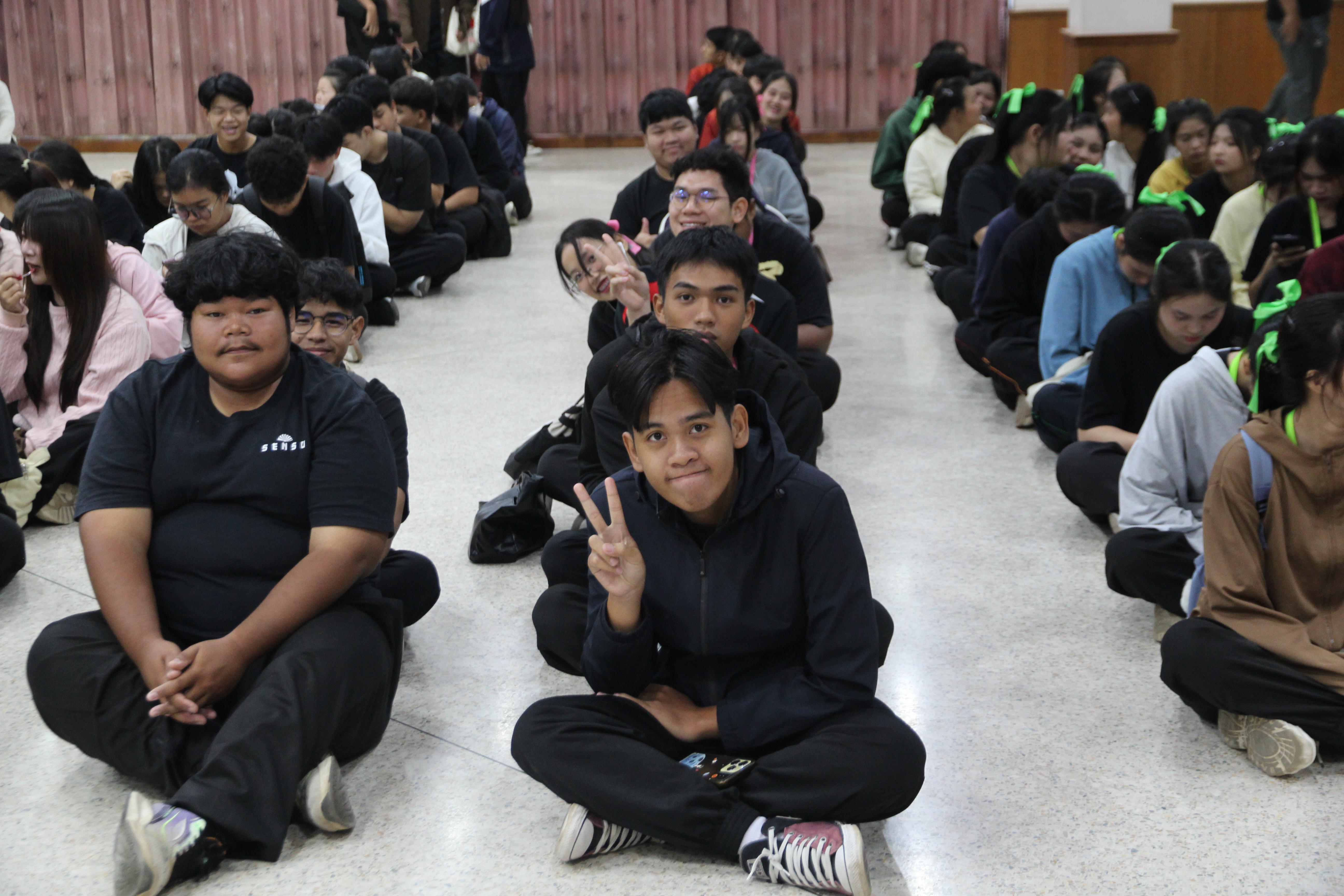 19. อบรมเชิงปฏิบัติการพัฒนาทักษะนักศึกษาตามมาตรฐานสมรรถนะ ชั้นปีที่ 1 "ครูดี"