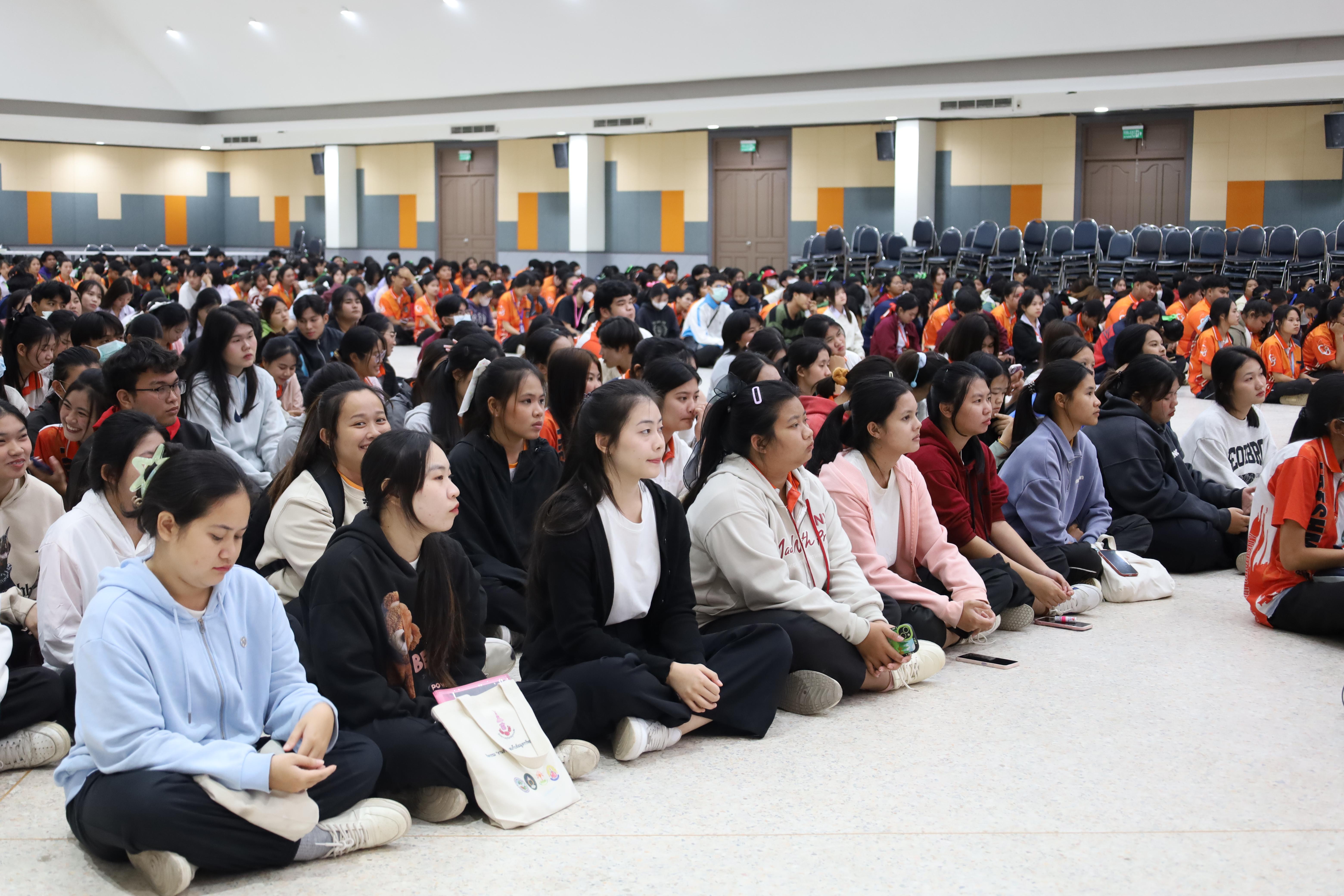 18. กิจกรรมเสริมความเป็นครู หลักสูตรครุศาสตรบัณฑิต (4ปี)