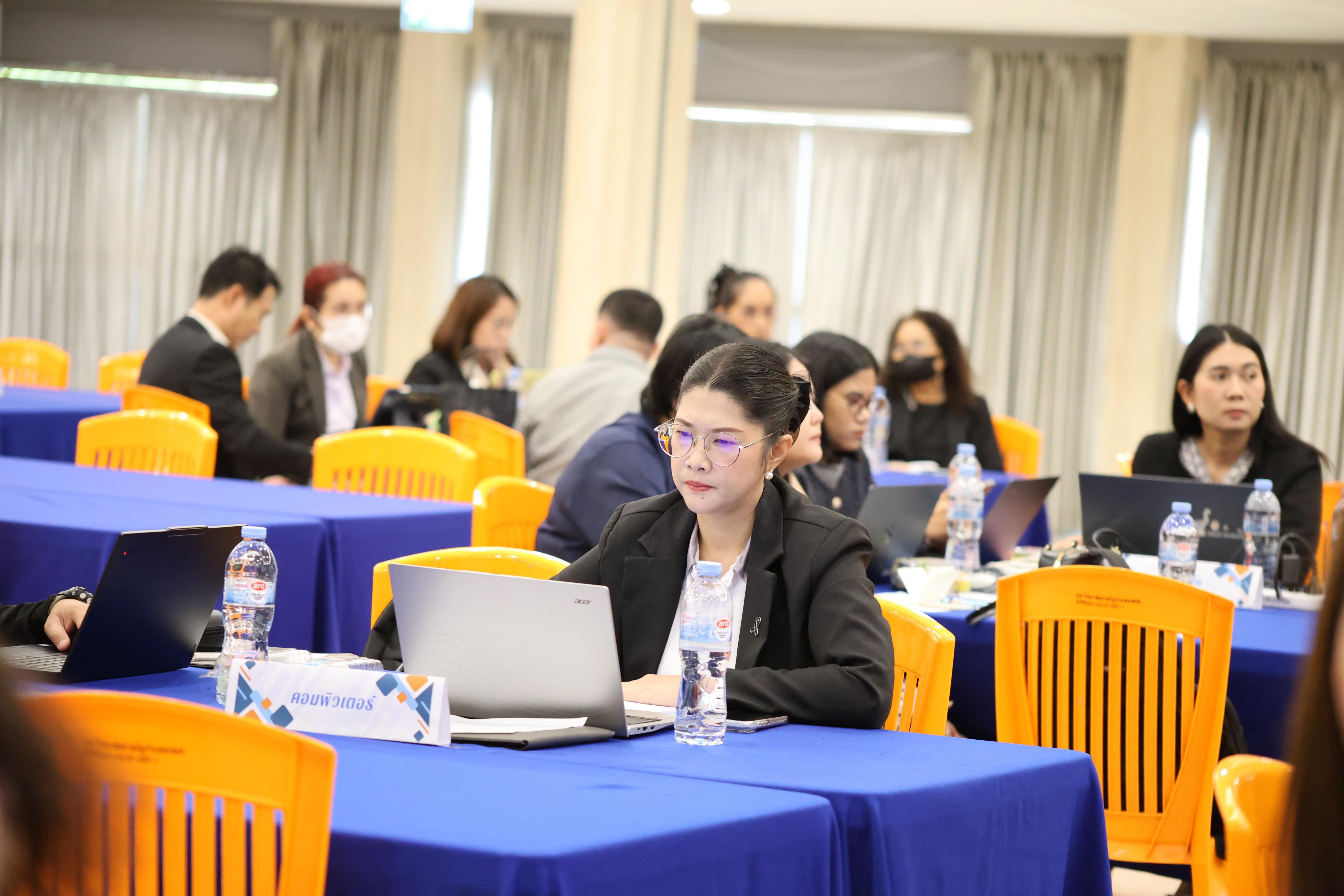 27. โครงการอบรมเชิงปฏิบัติการการพัฒนาคุณภาพอาจารย์