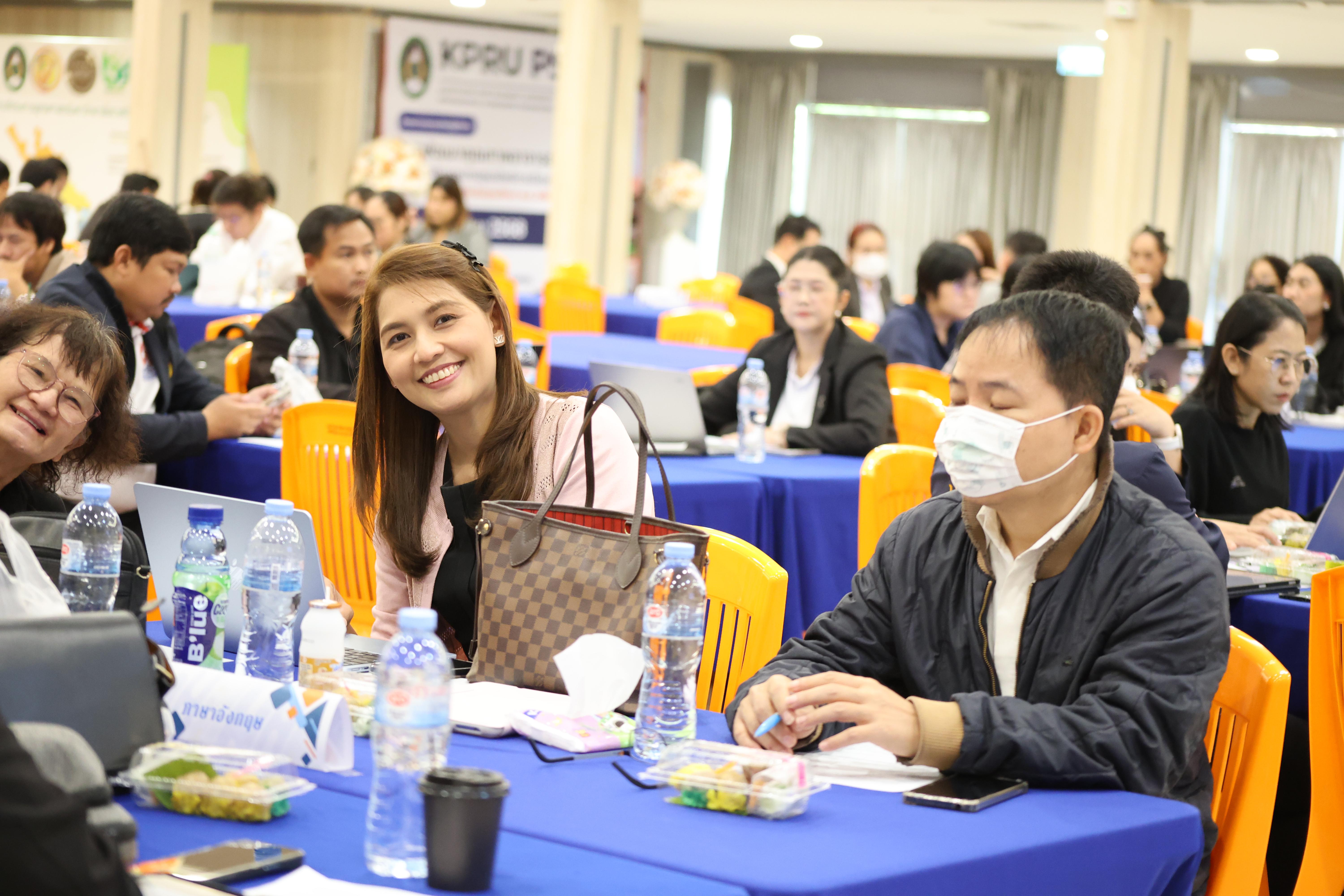 28. โครงการอบรมเชิงปฏิบัติการการพัฒนาคุณภาพอาจารย์