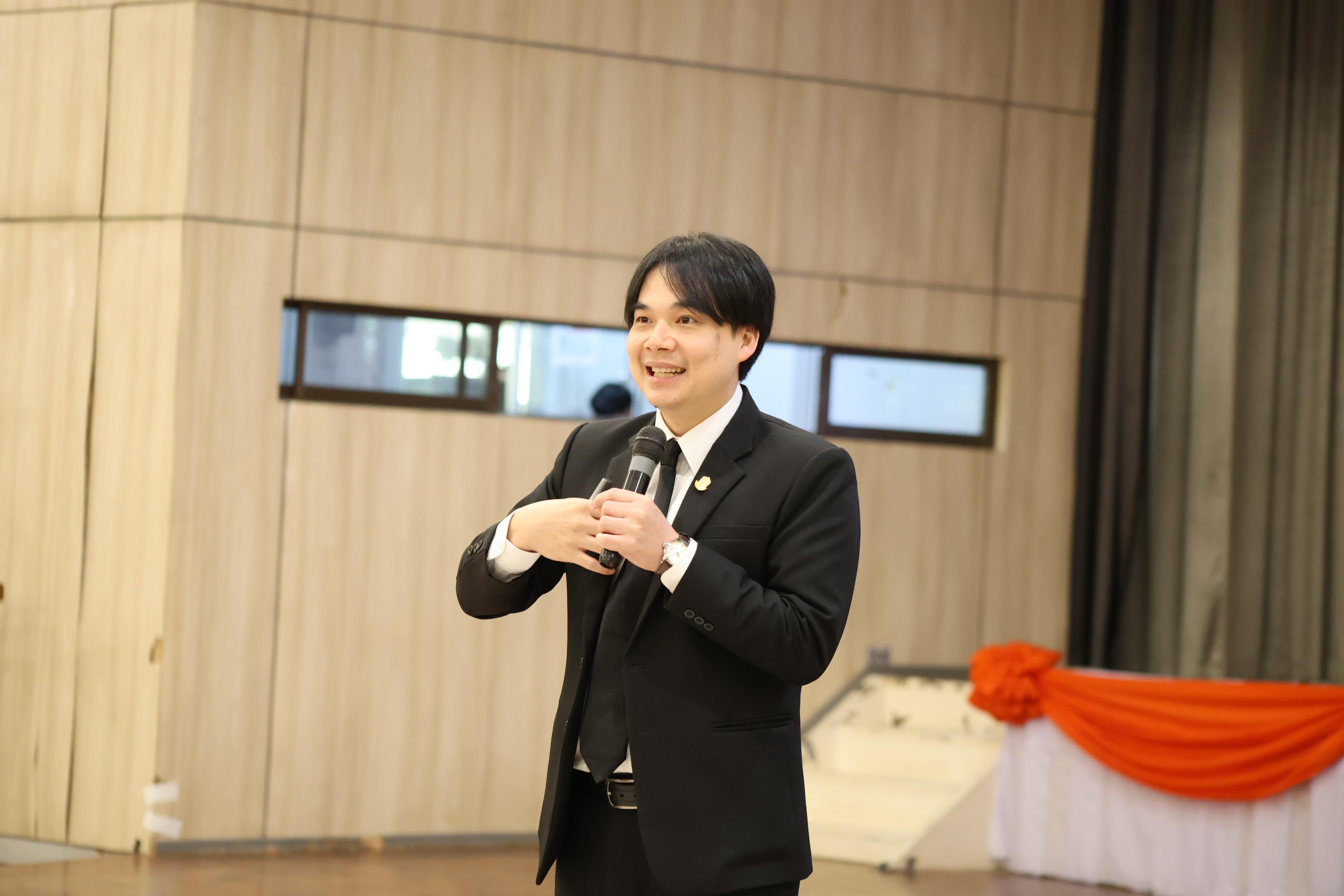 33. โครงการอบรมเชิงปฏิบัติการการพัฒนาคุณภาพอาจารย์