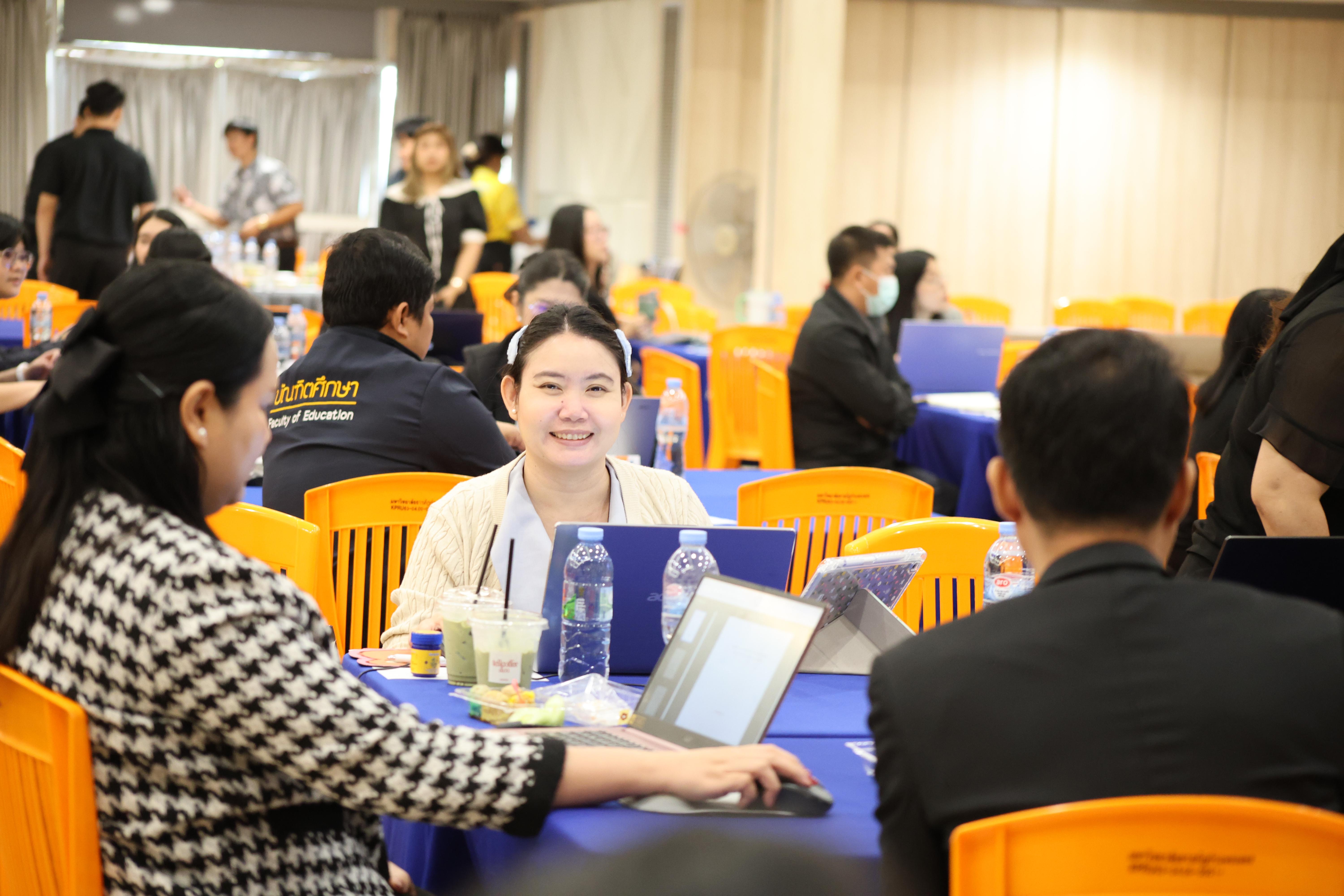 38. โครงการอบรมเชิงปฏิบัติการการพัฒนาคุณภาพอาจารย์