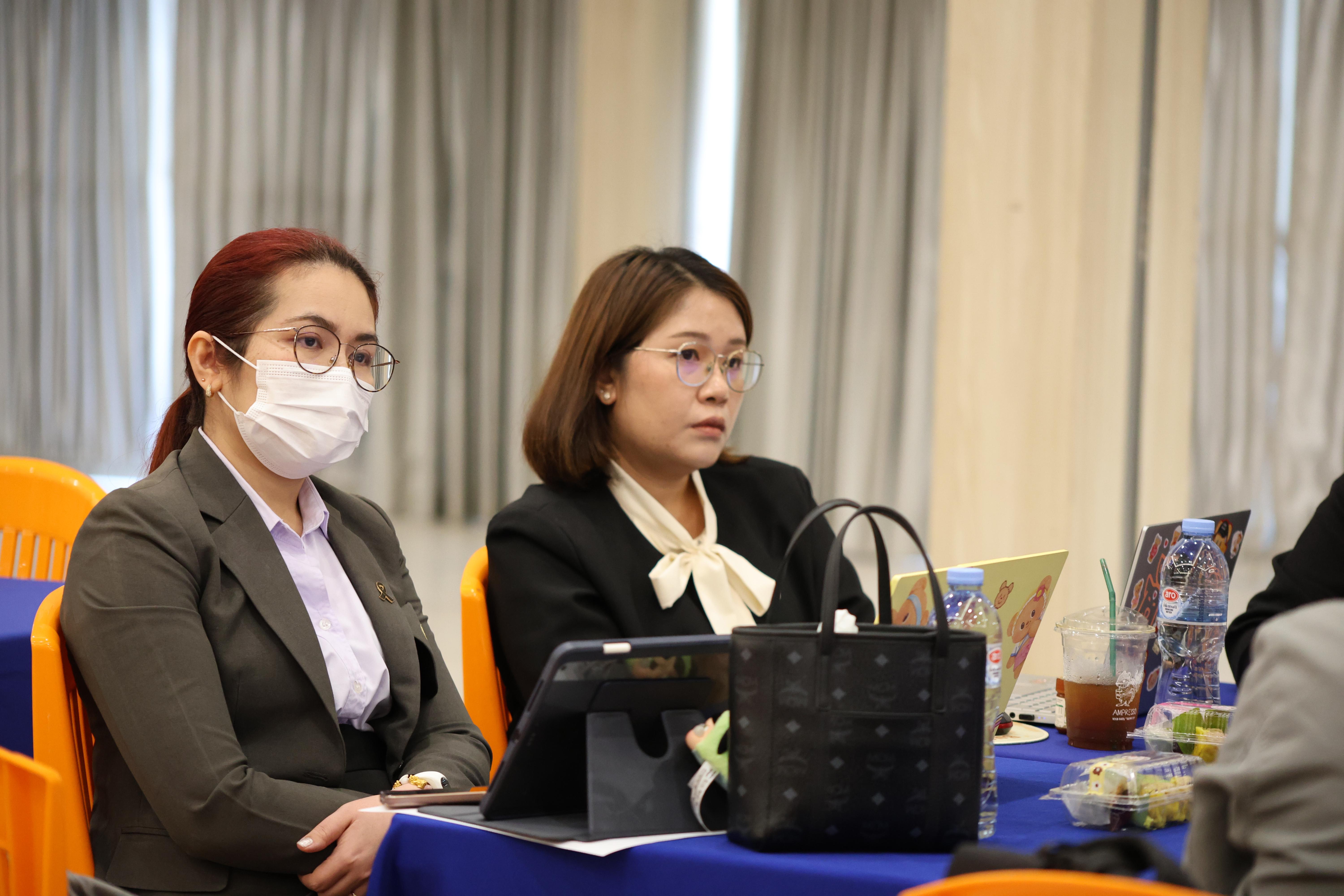 53. โครงการอบรมเชิงปฏิบัติการการพัฒนาคุณภาพอาจารย์