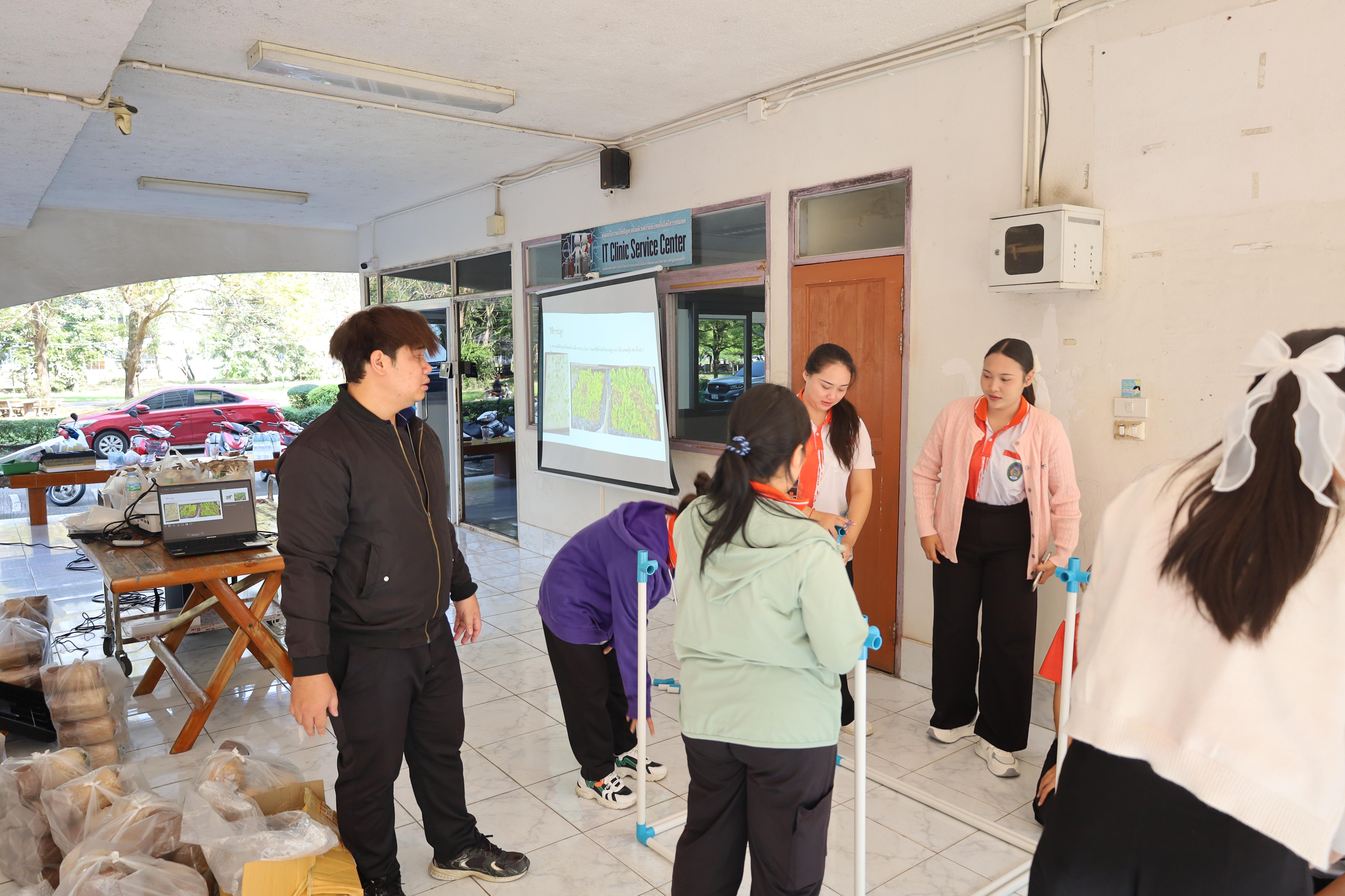 65. การมอบโรงเรือนปลูกพืชไร้ดิน