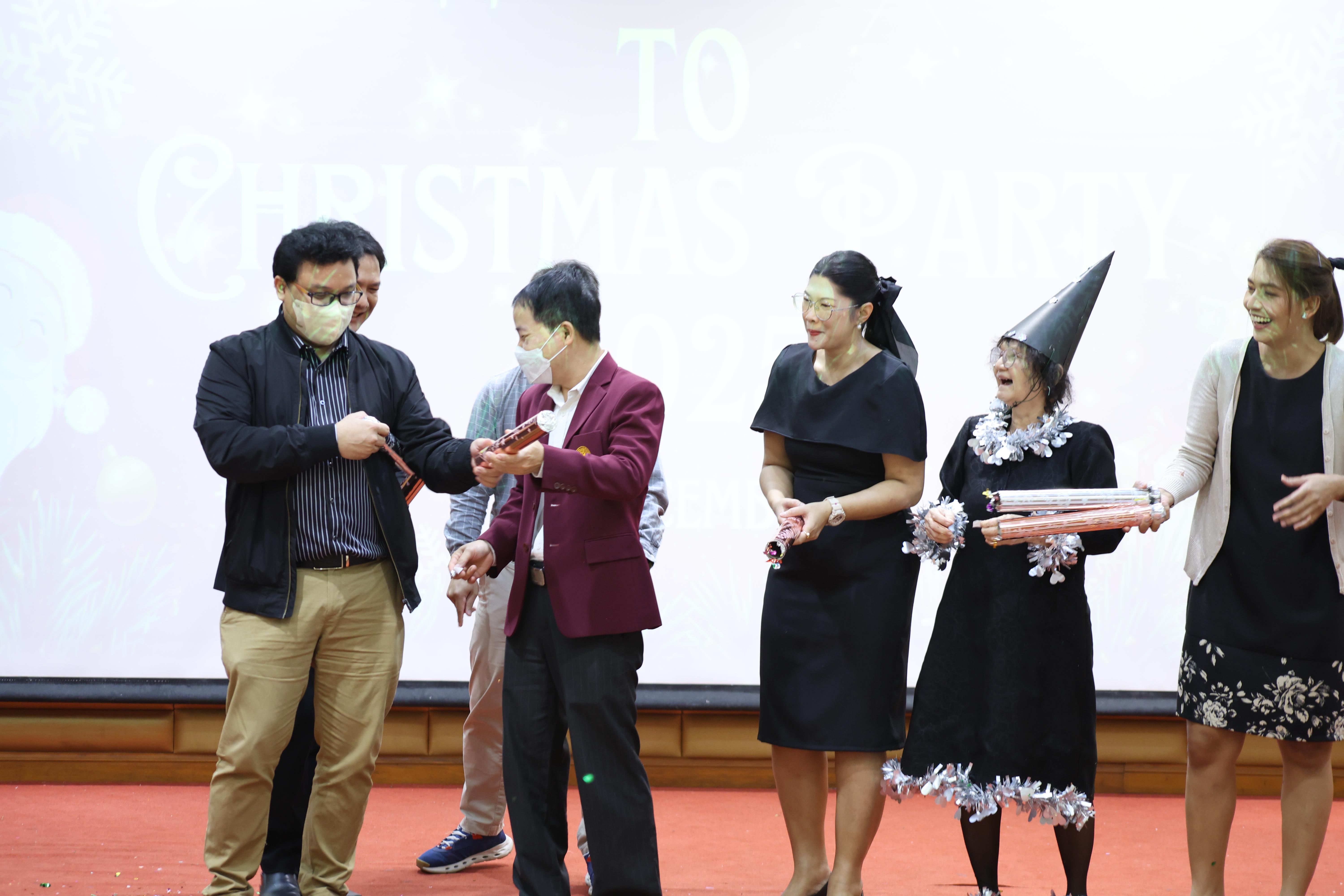 28. Christmas Party 2025