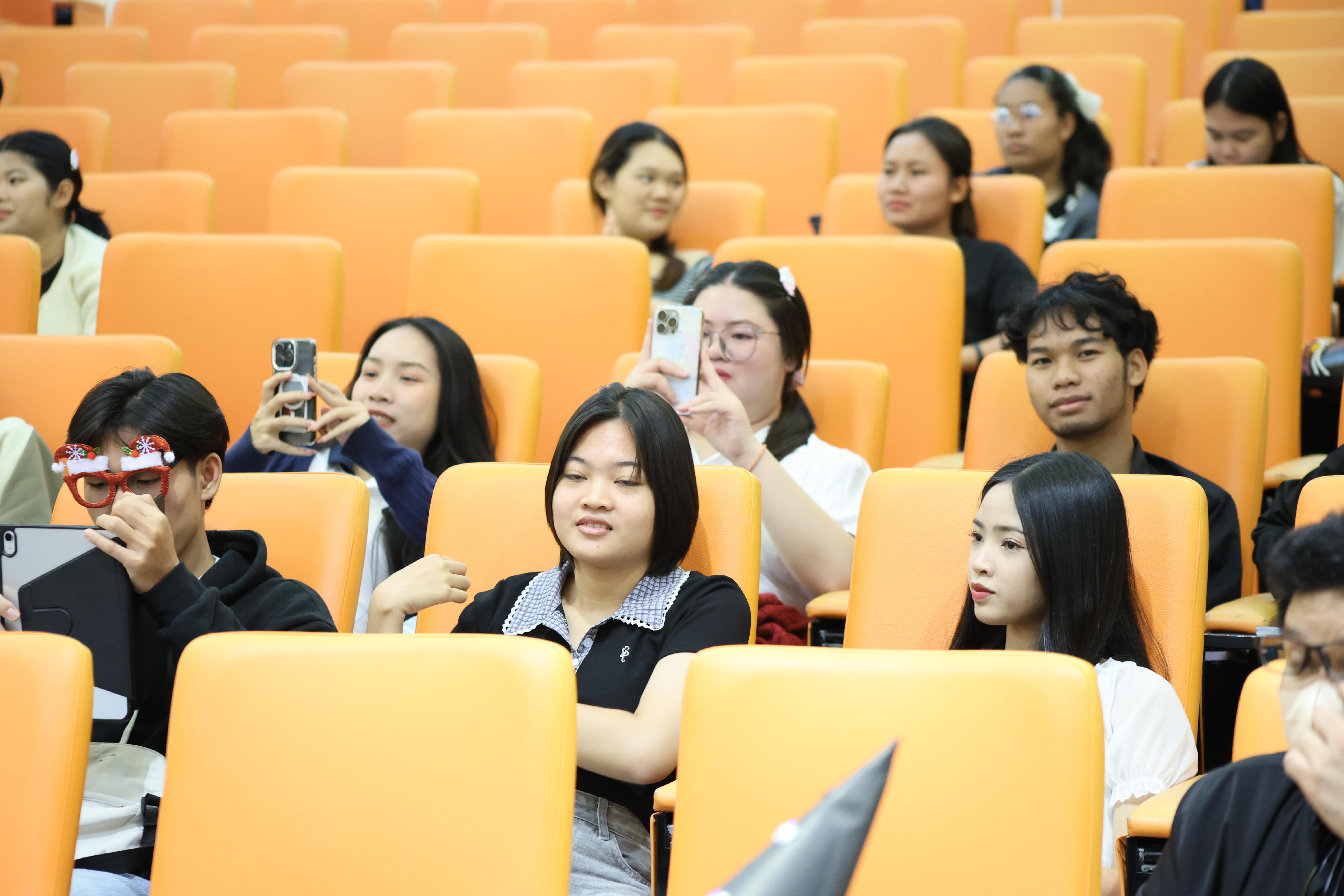 43. Christmas Party 2025