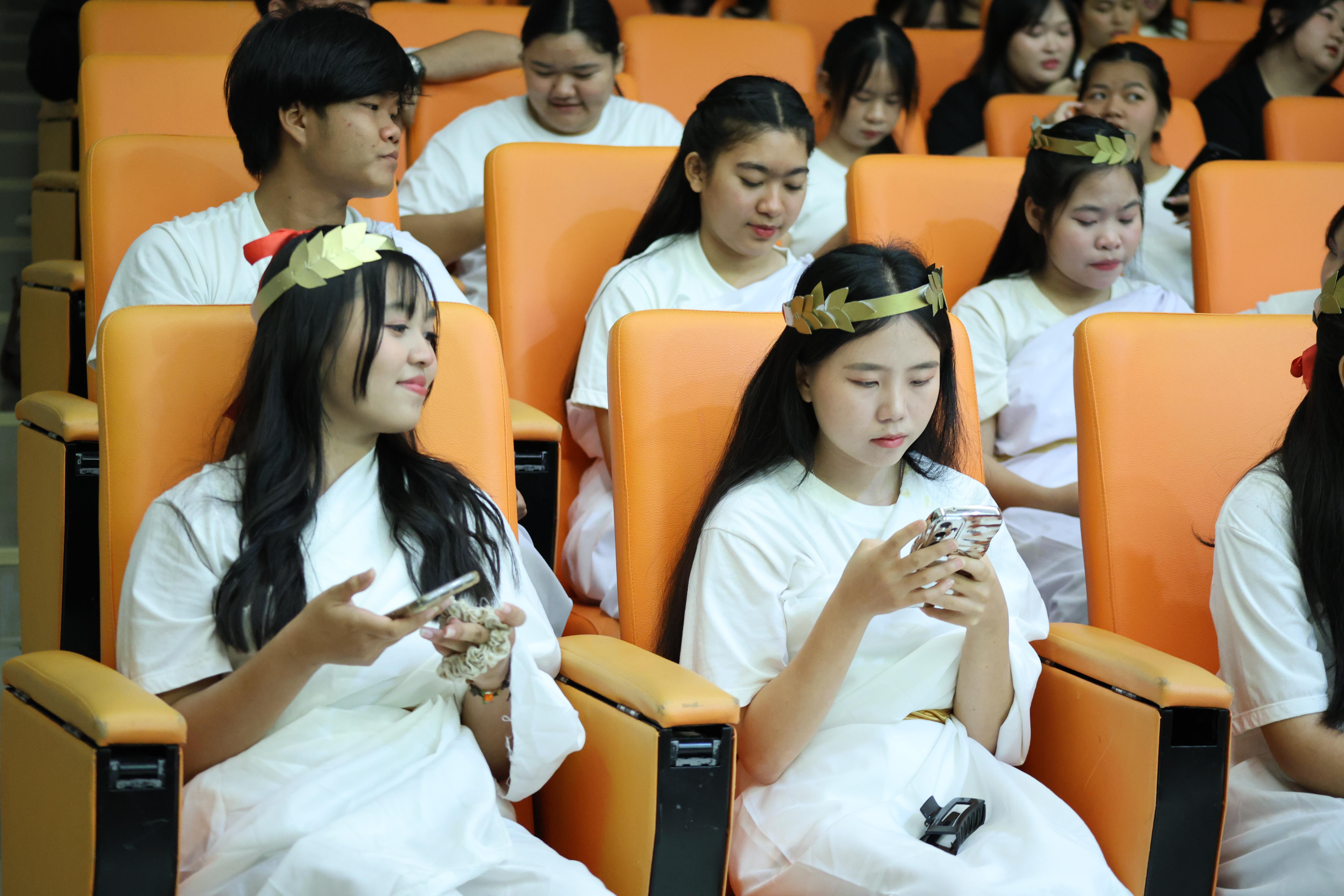 60. Christmas Party 2025