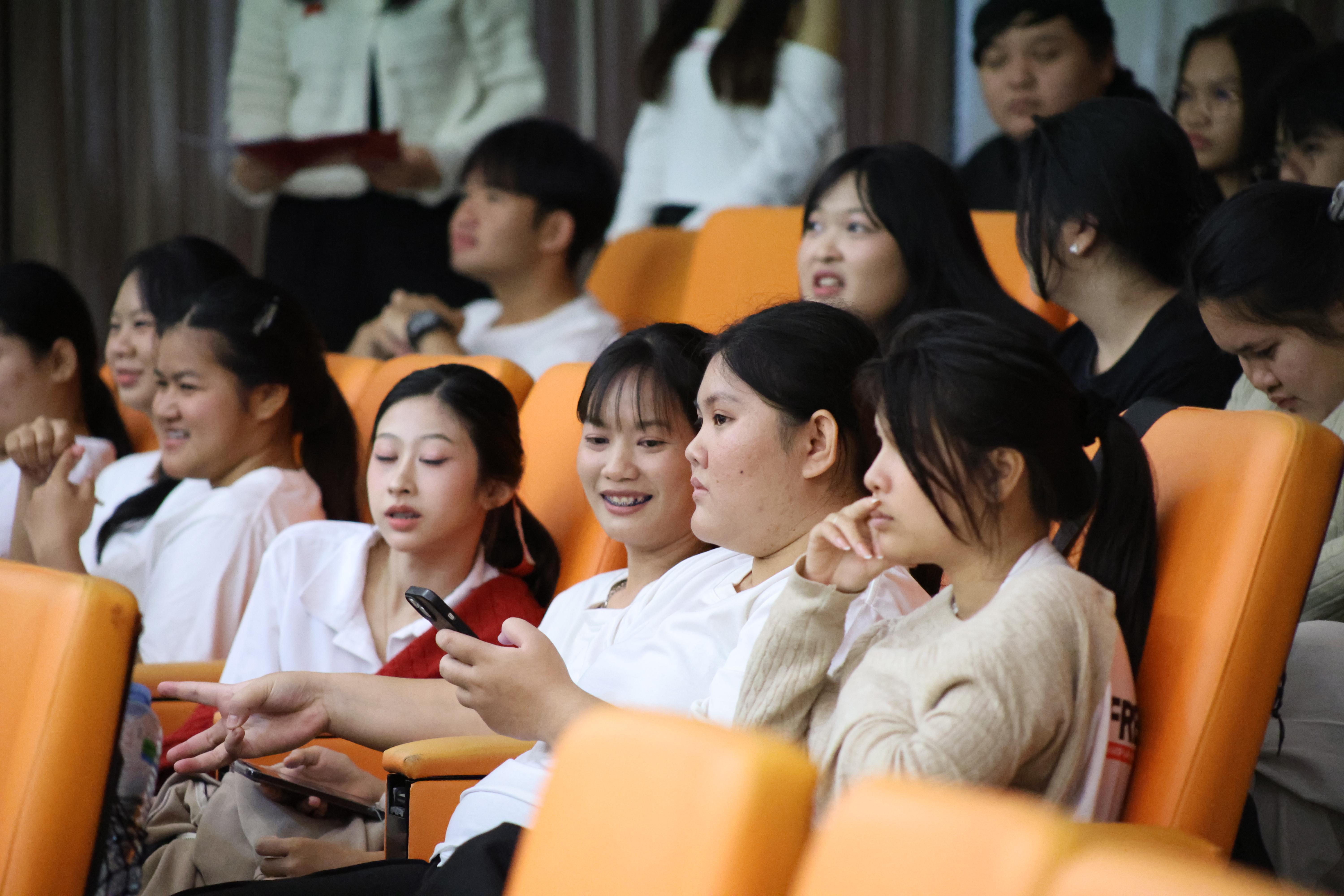 88. Christmas Party 2025