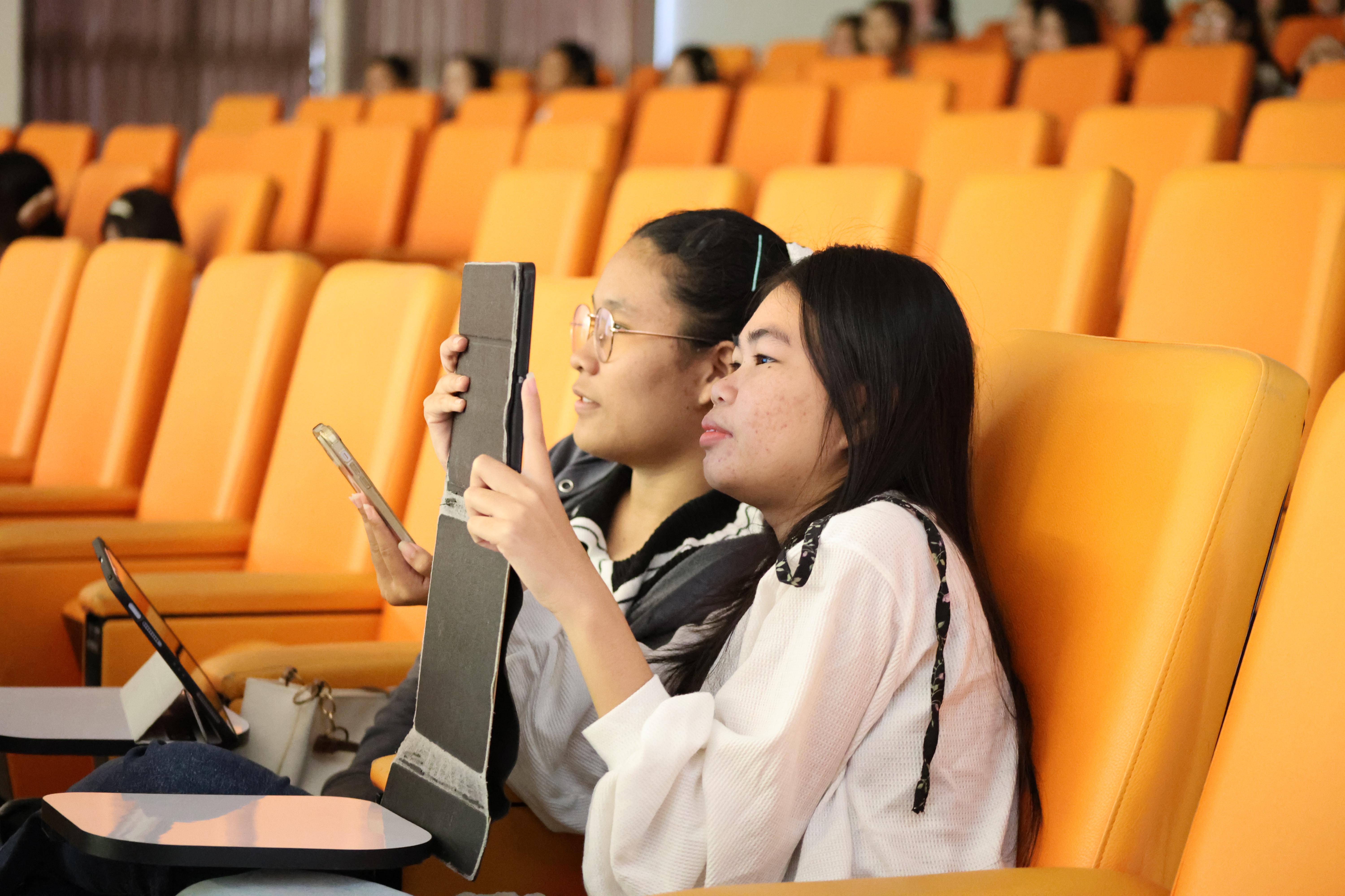 93. Christmas Party 2025