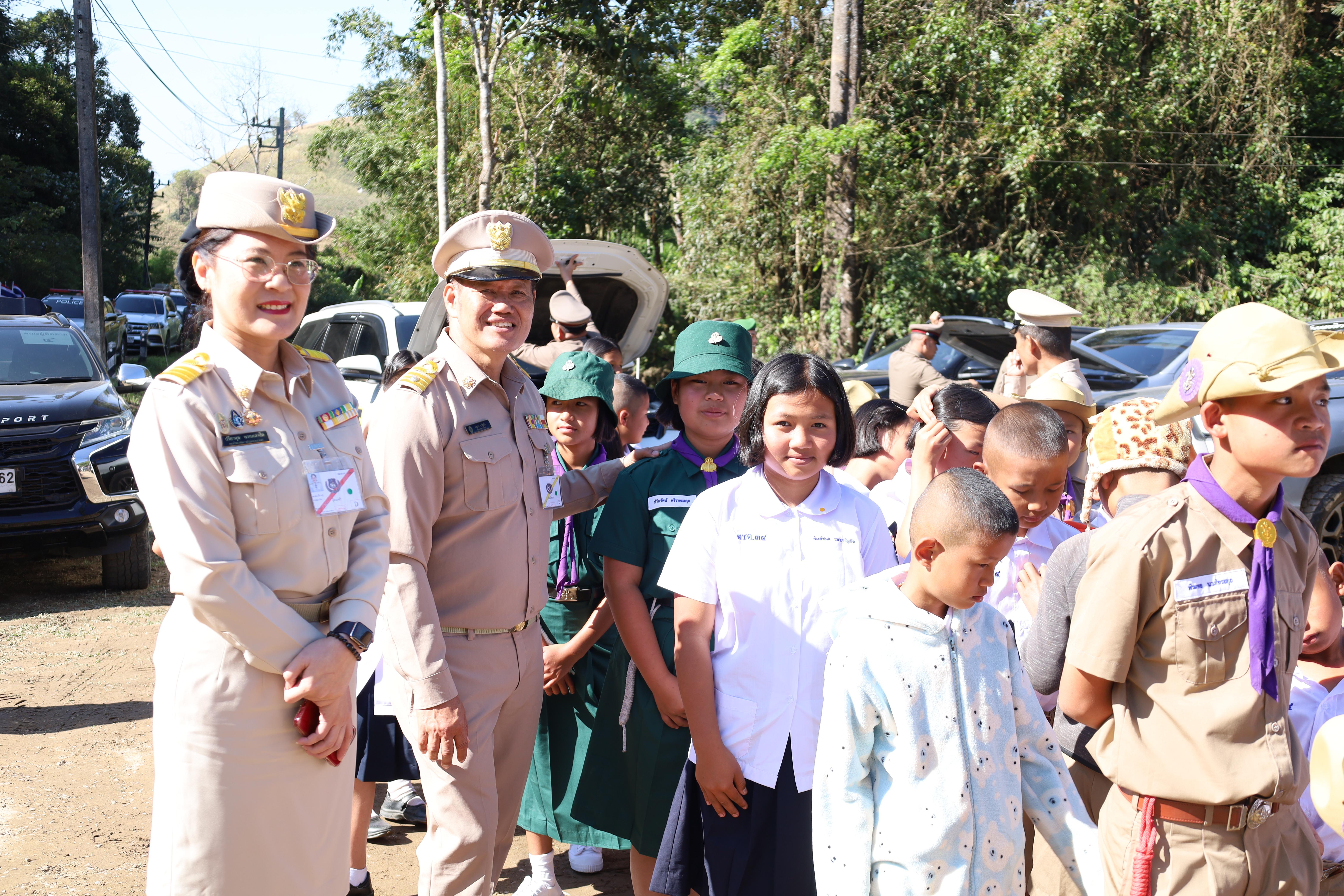 35. รับเสด็จฯ สมเด็จพระกนิษฐาธิราชเจ้า กรมสมเด็จพระเทพรัตนราชสุดาฯ สยามบรมราชกุมารี