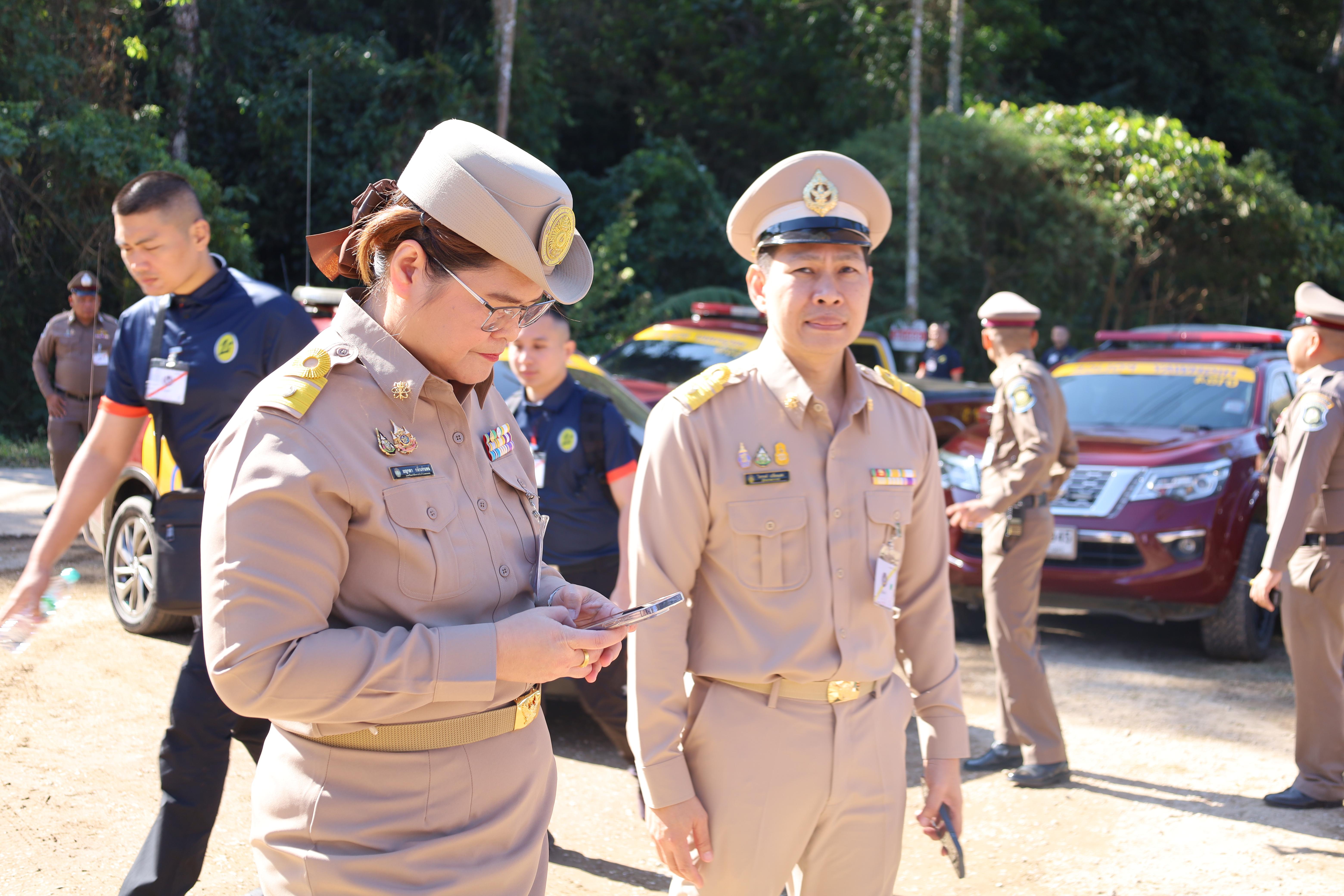 38. รับเสด็จฯ สมเด็จพระกนิษฐาธิราชเจ้า กรมสมเด็จพระเทพรัตนราชสุดาฯ สยามบรมราชกุมารี