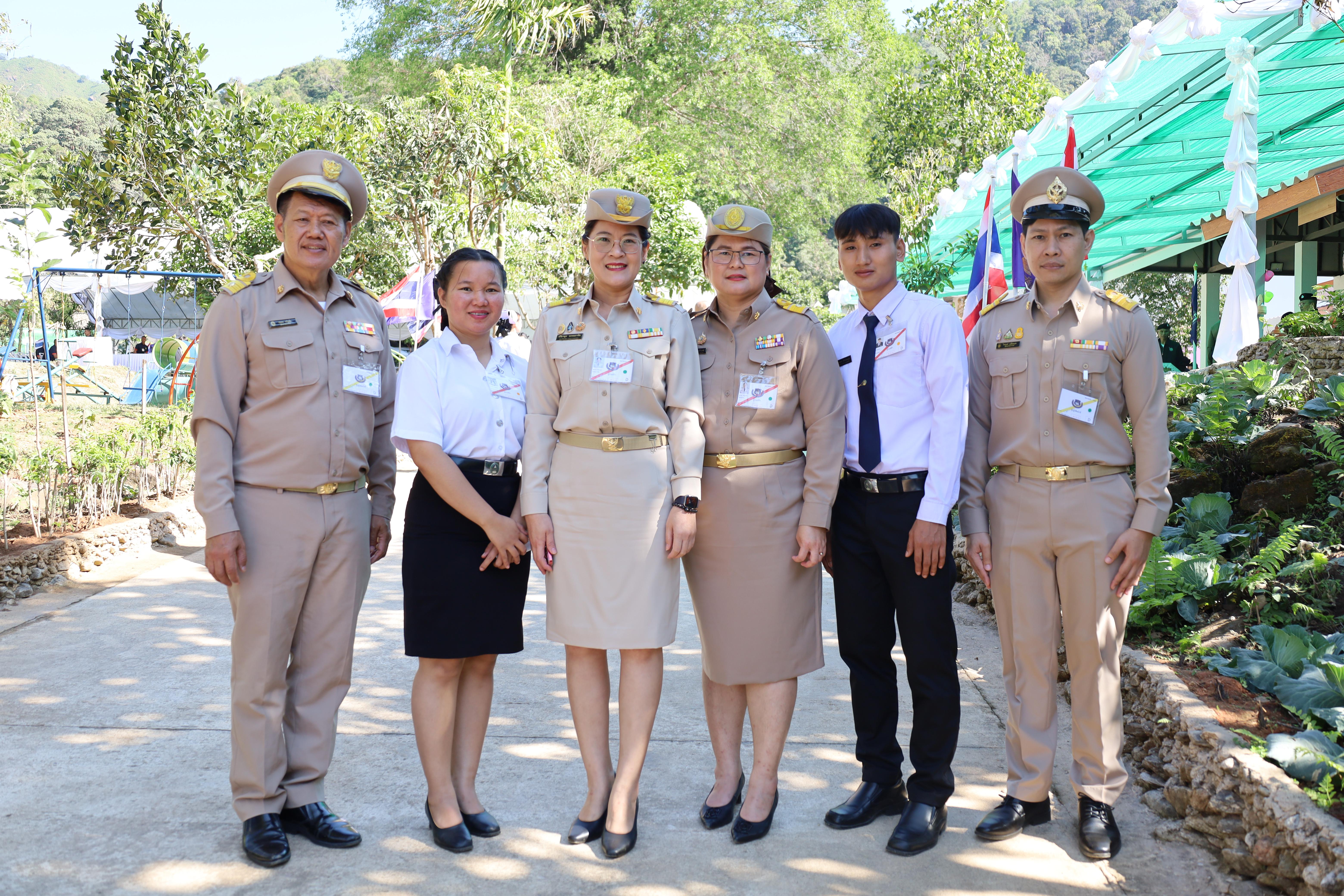 43. รับเสด็จฯ สมเด็จพระกนิษฐาธิราชเจ้า กรมสมเด็จพระเทพรัตนราชสุดาฯ สยามบรมราชกุมารี