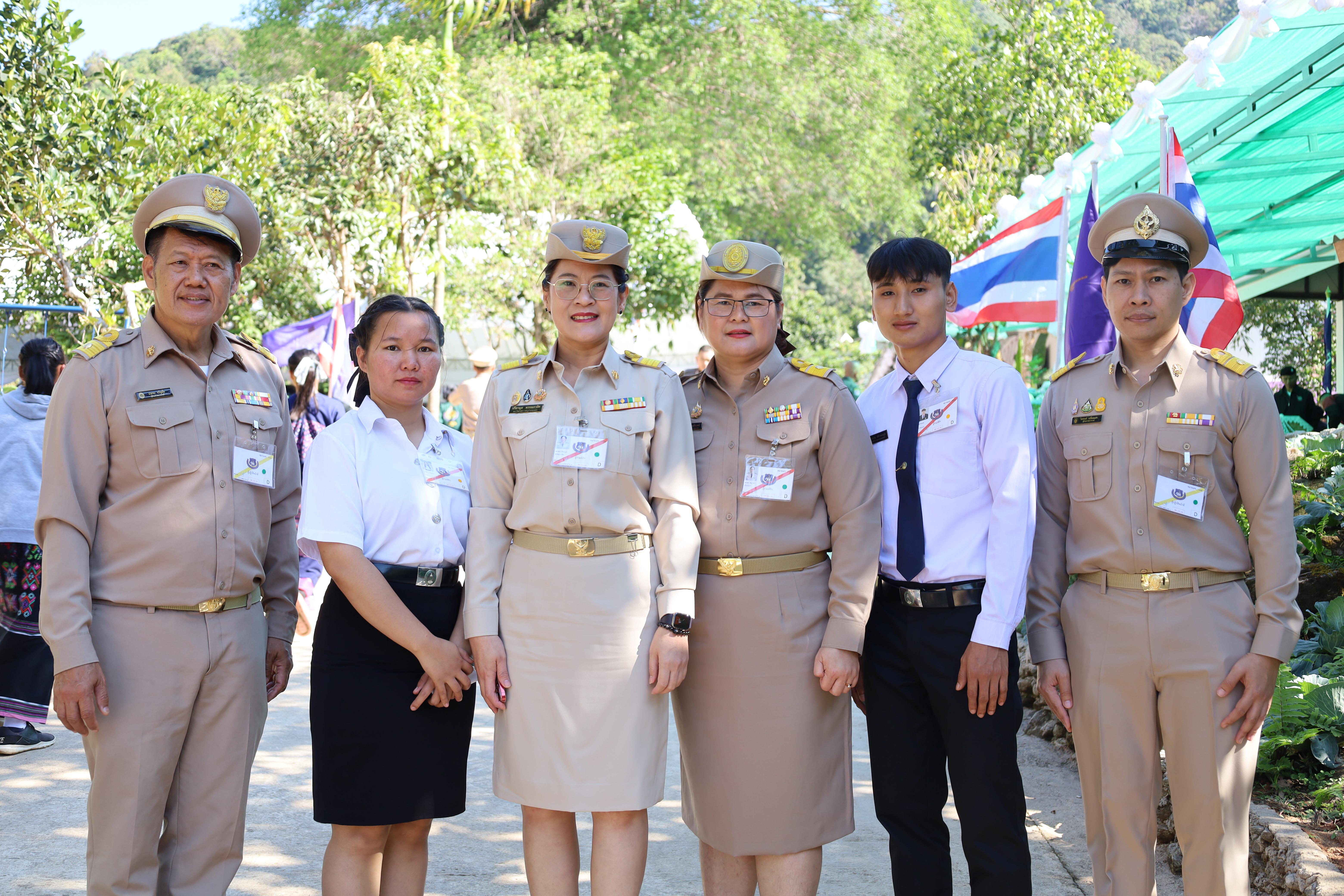 44. รับเสด็จฯ สมเด็จพระกนิษฐาธิราชเจ้า กรมสมเด็จพระเทพรัตนราชสุดาฯ สยามบรมราชกุมารี