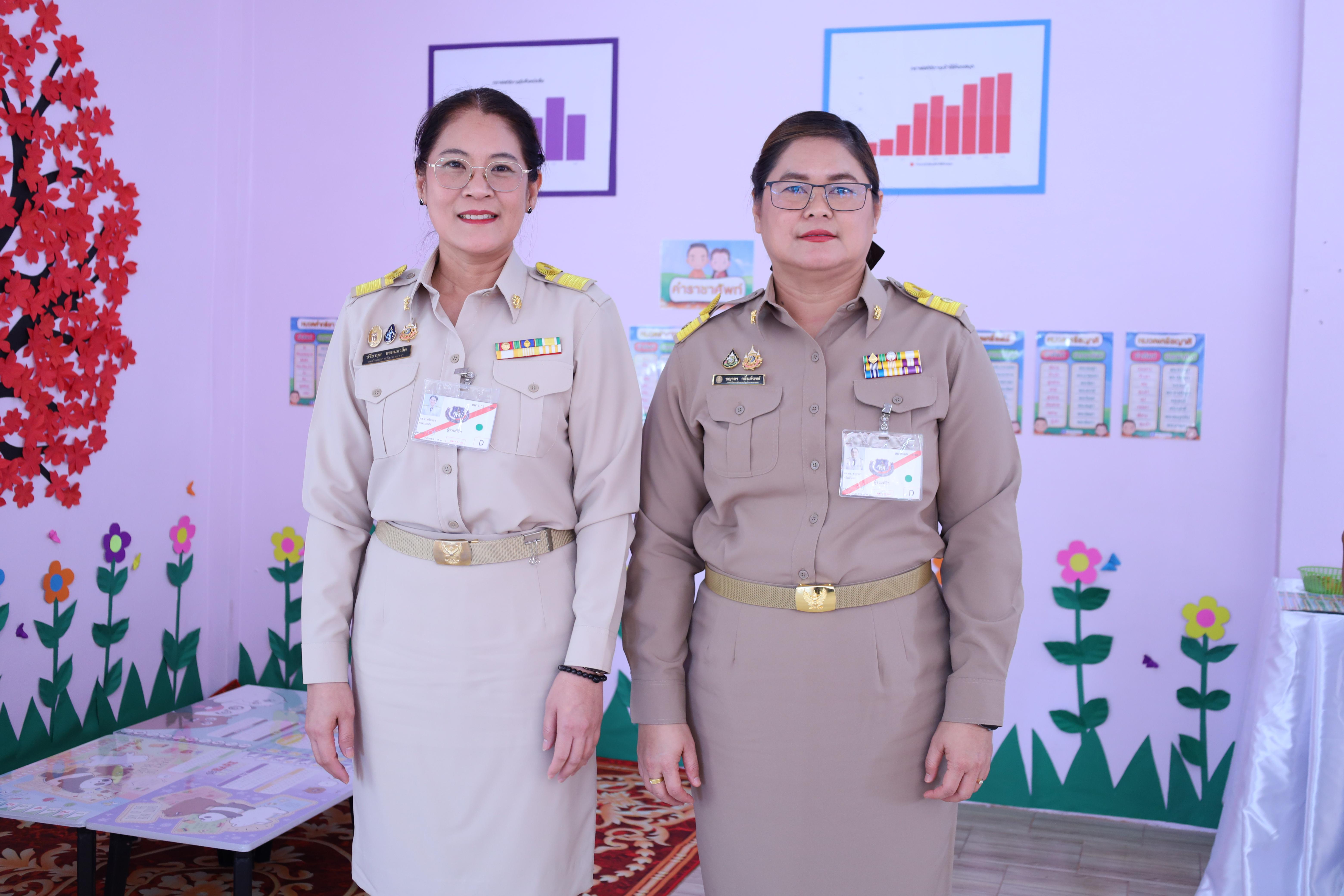 77. รับเสด็จฯ สมเด็จพระกนิษฐาธิราชเจ้า กรมสมเด็จพระเทพรัตนราชสุดาฯ สยามบรมราชกุมารี